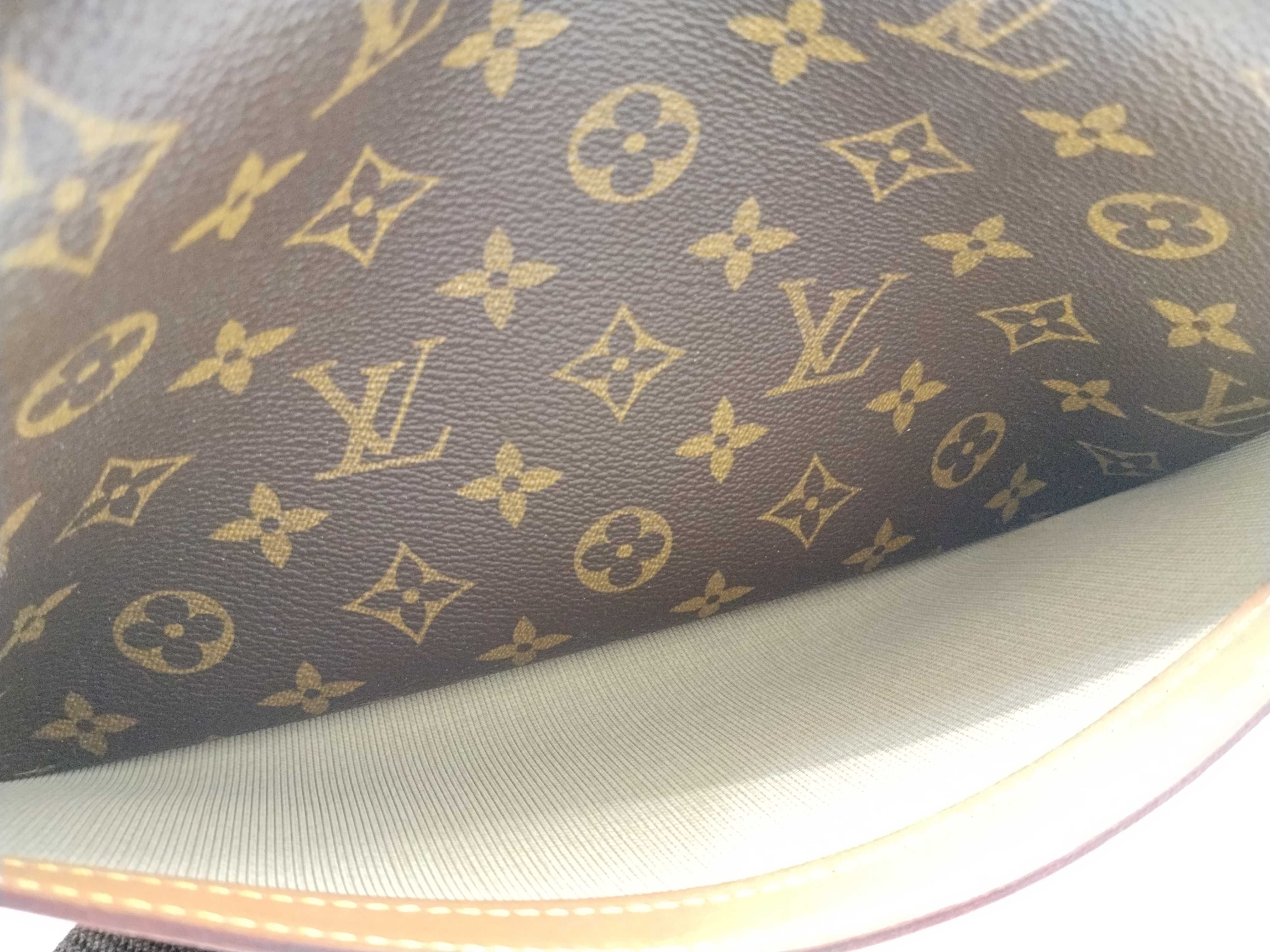 Monogram Louis Vuitton Reporter Bag Shoulder Bag — view 15