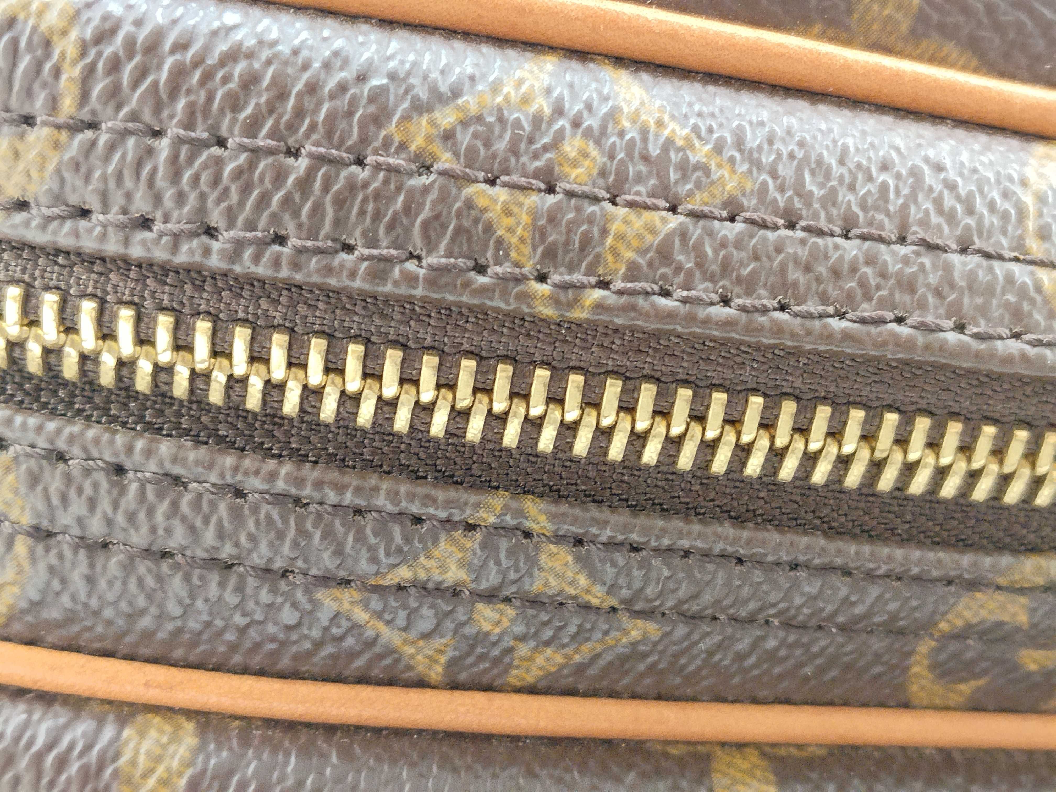 Monogram Louis Vuitton Reporter Bag Shoulder Bag — view 7