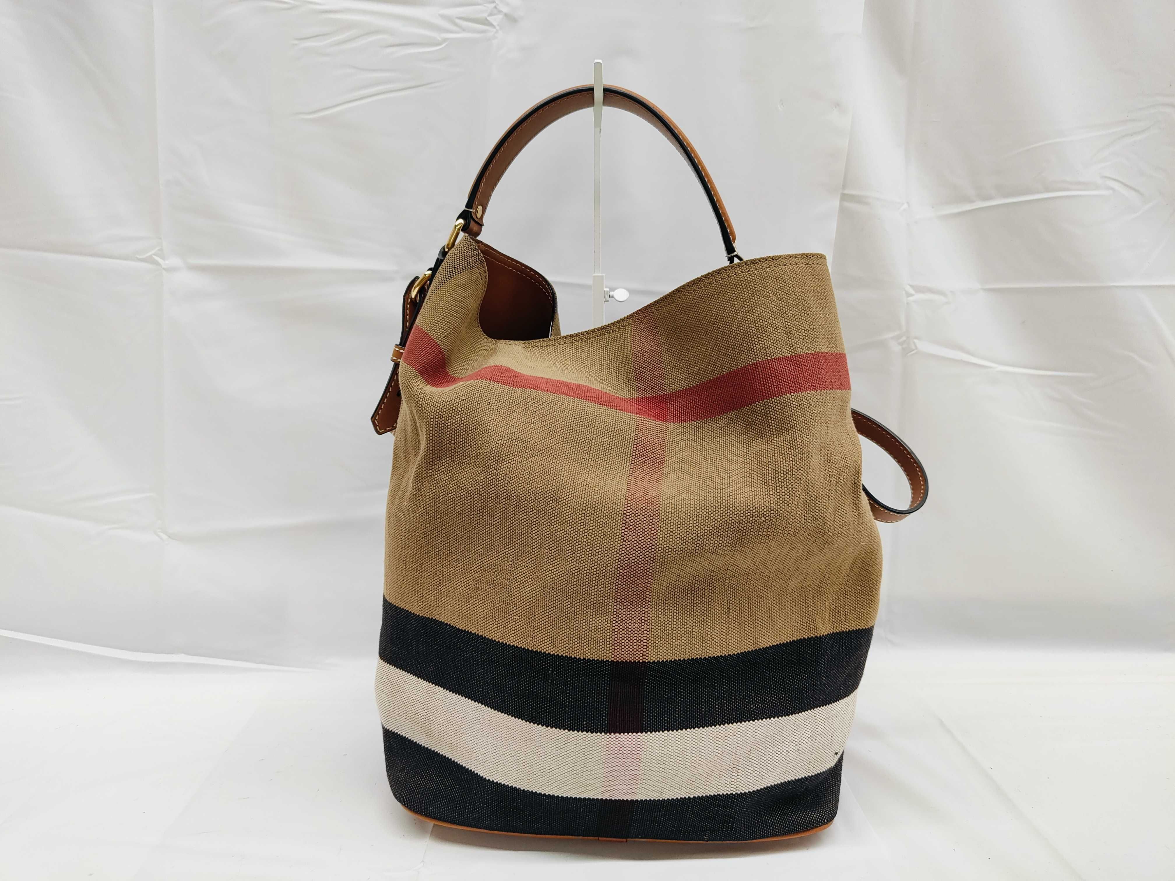 House Check Ashby Bucket Bag (Handbag)