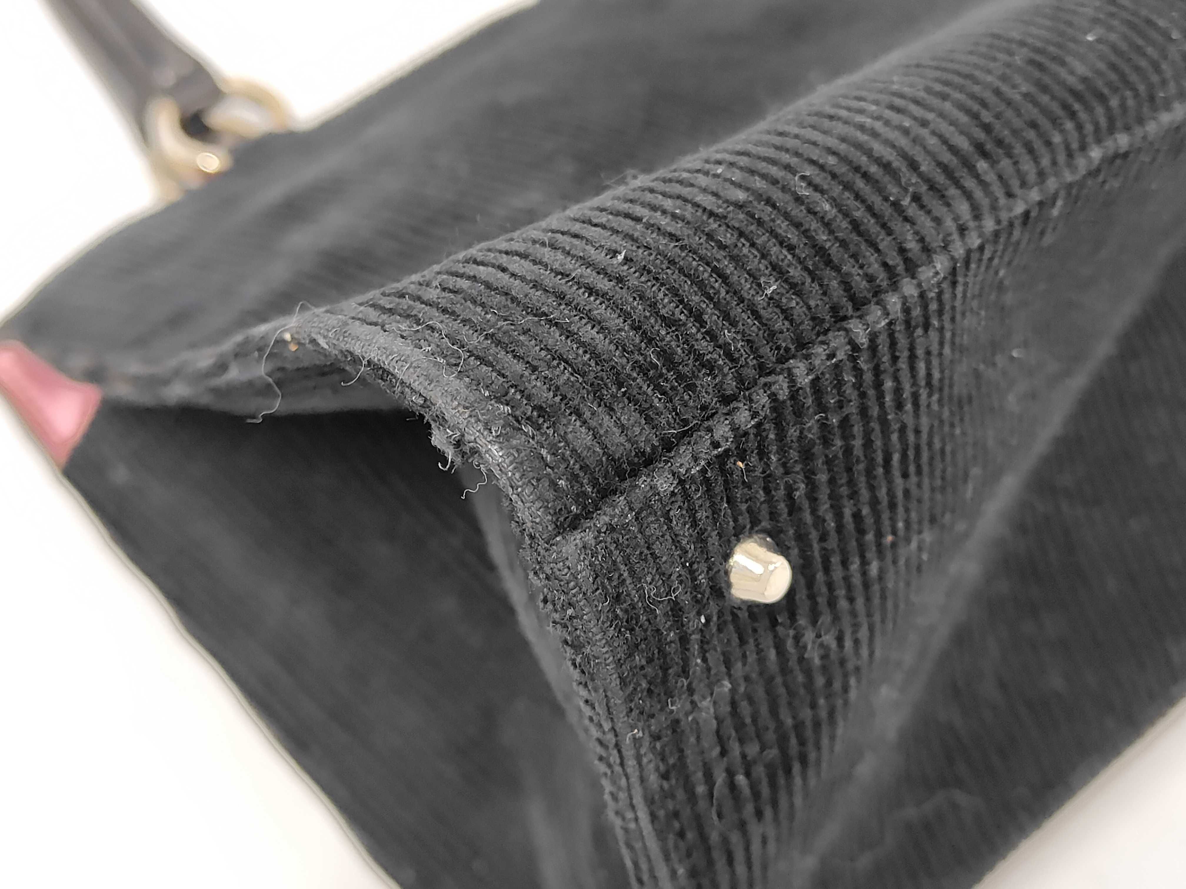 handbag — view 3