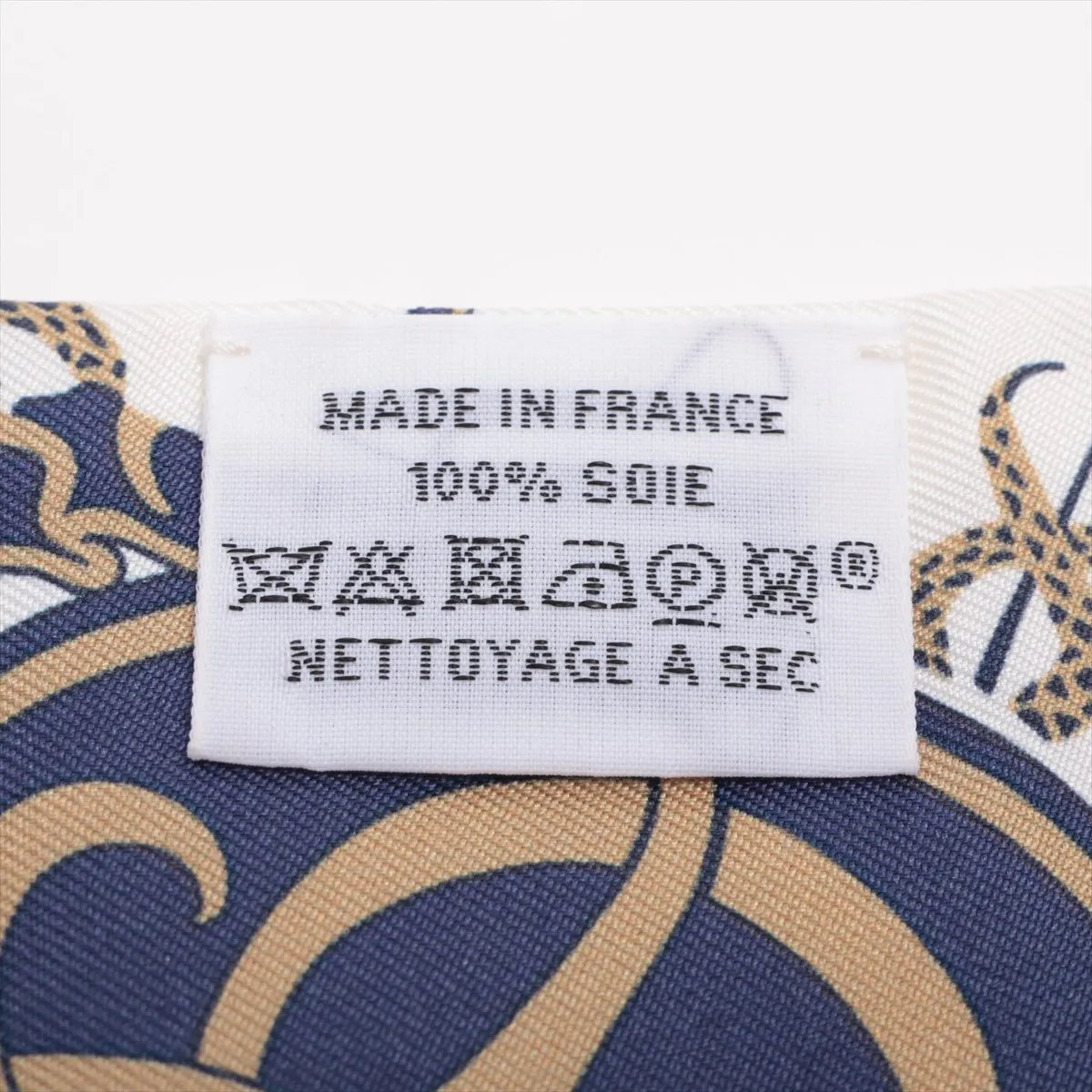 Twilly Ex Libris scarf, silk, white, some wear and tear. — view 4