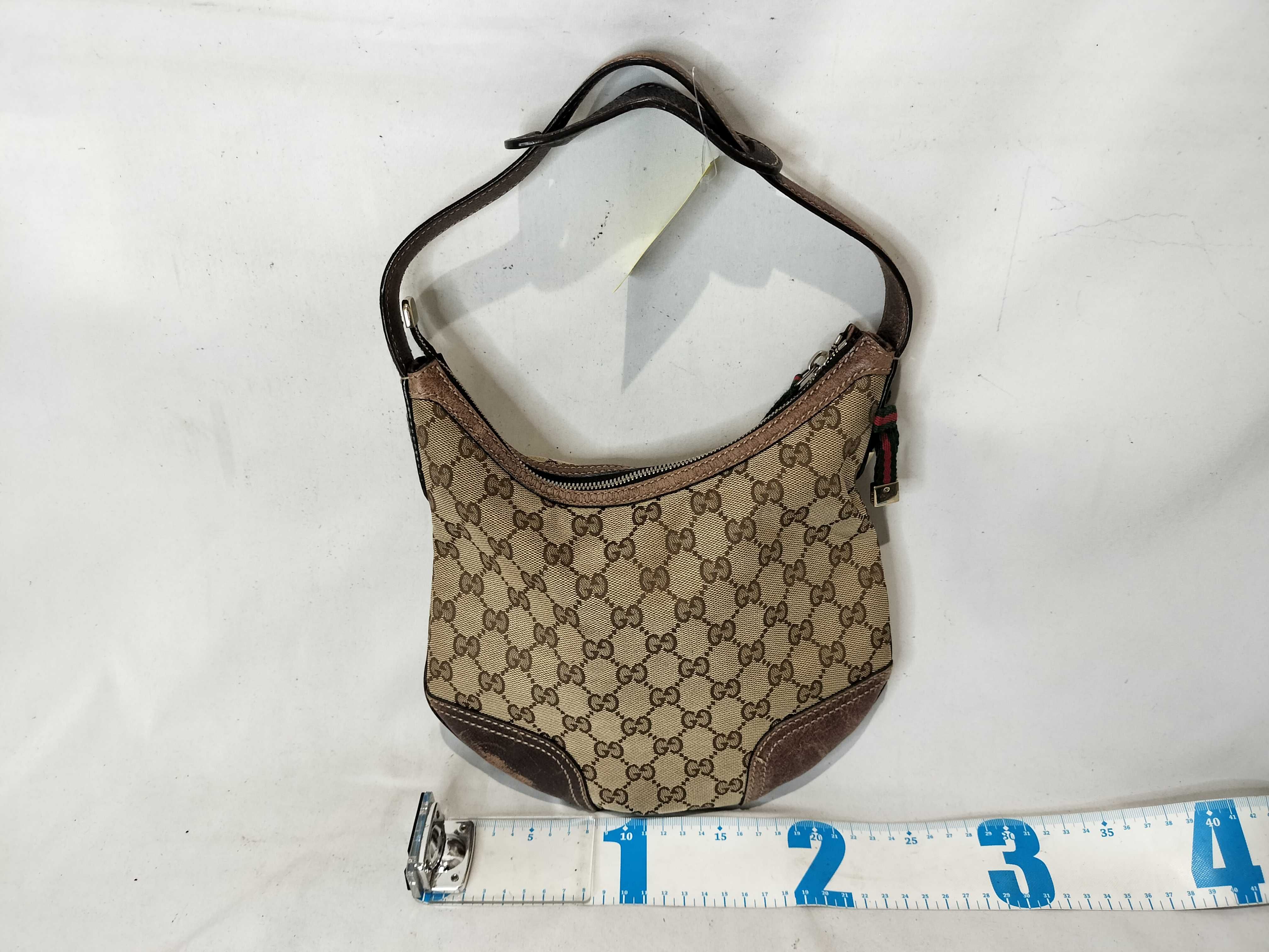 GG Canvas Shoulder Bag 162895 Handbag — view 2