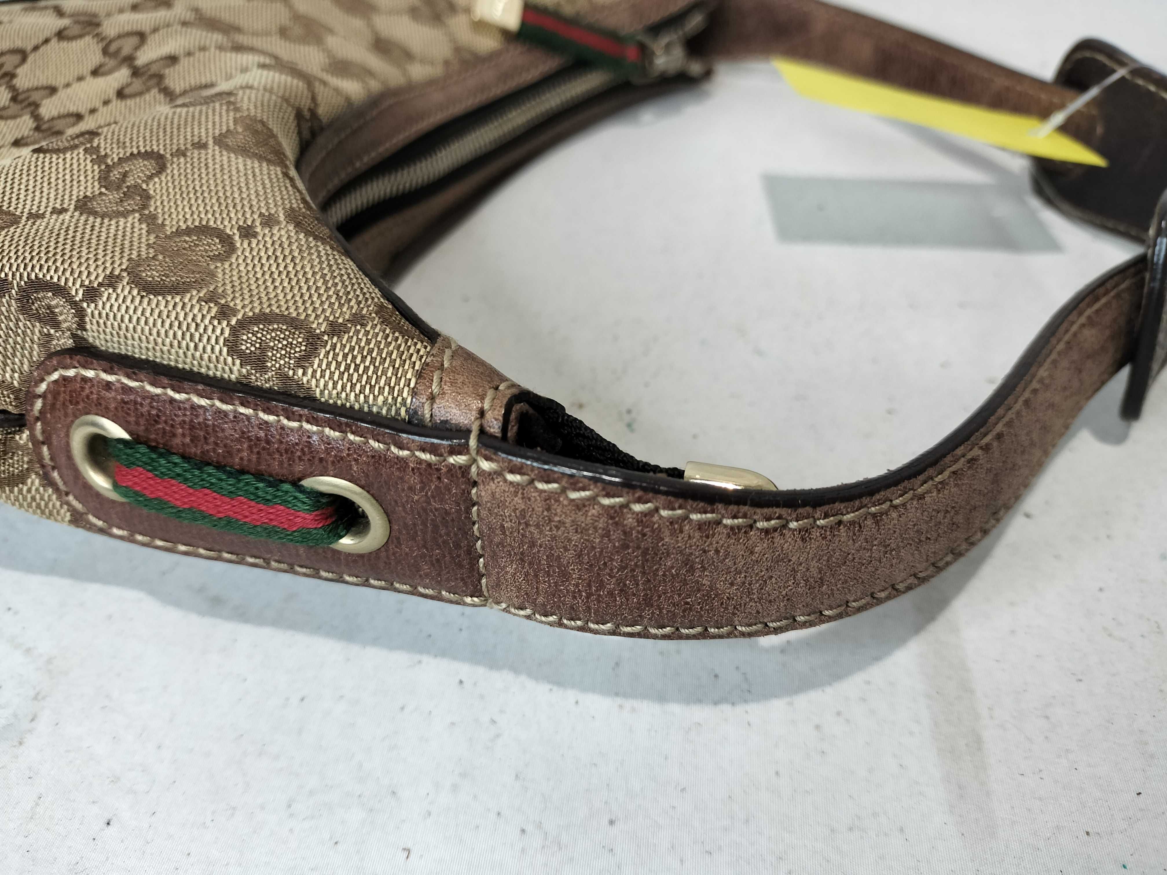 GG Canvas Shoulder Bag 162895 Handbag — view 5