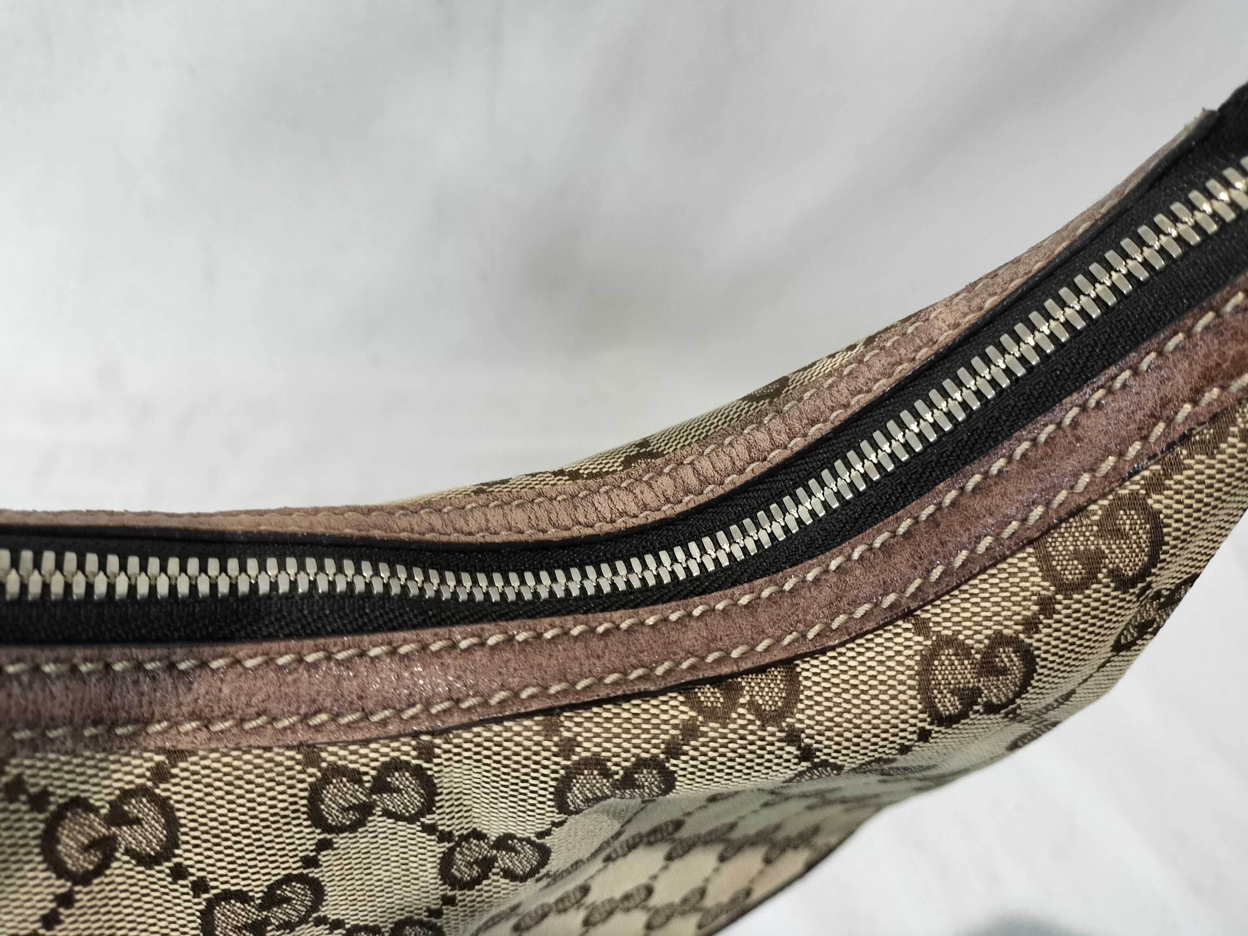 GG Canvas Shoulder Bag 162895 Handbag — view 8