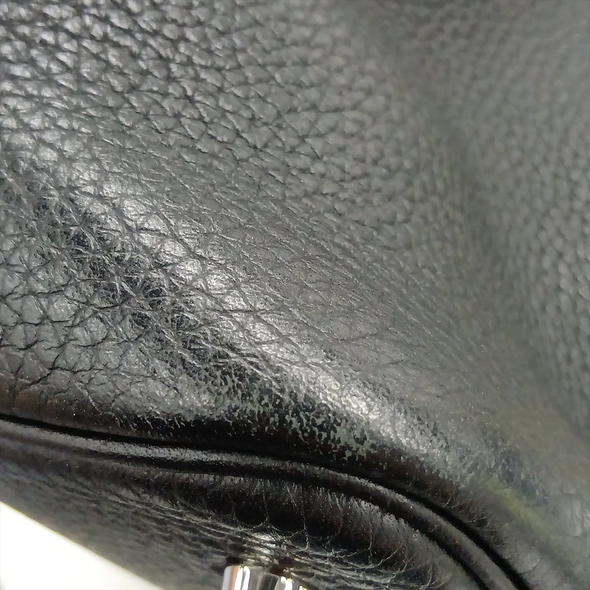 Picotin Lock 22 MM Taurillon Clemence Black Silver Hardware A: 2017 — view 10