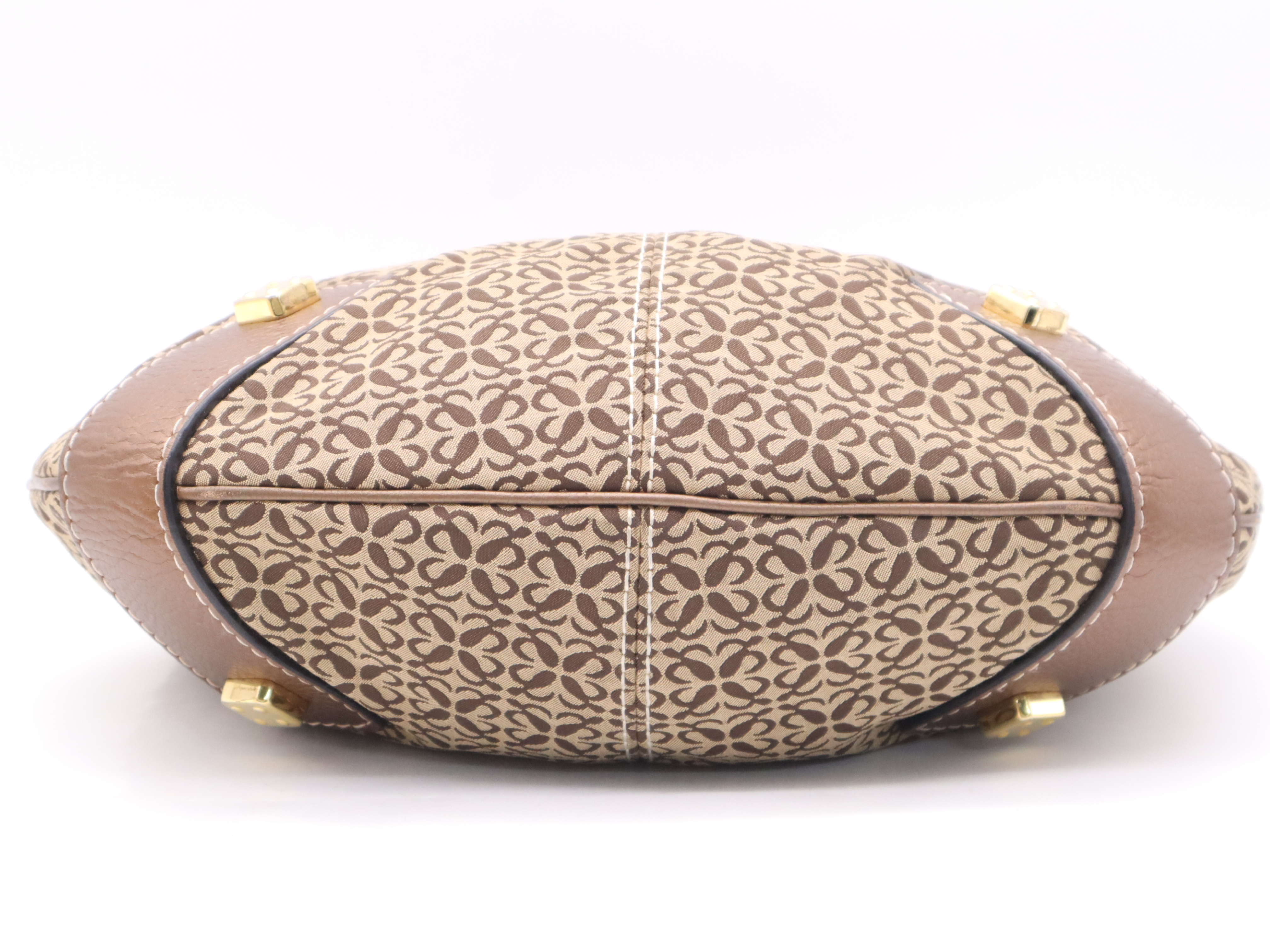 New Road Beige Brown Shoulder Bag with Dust Bag — view 4