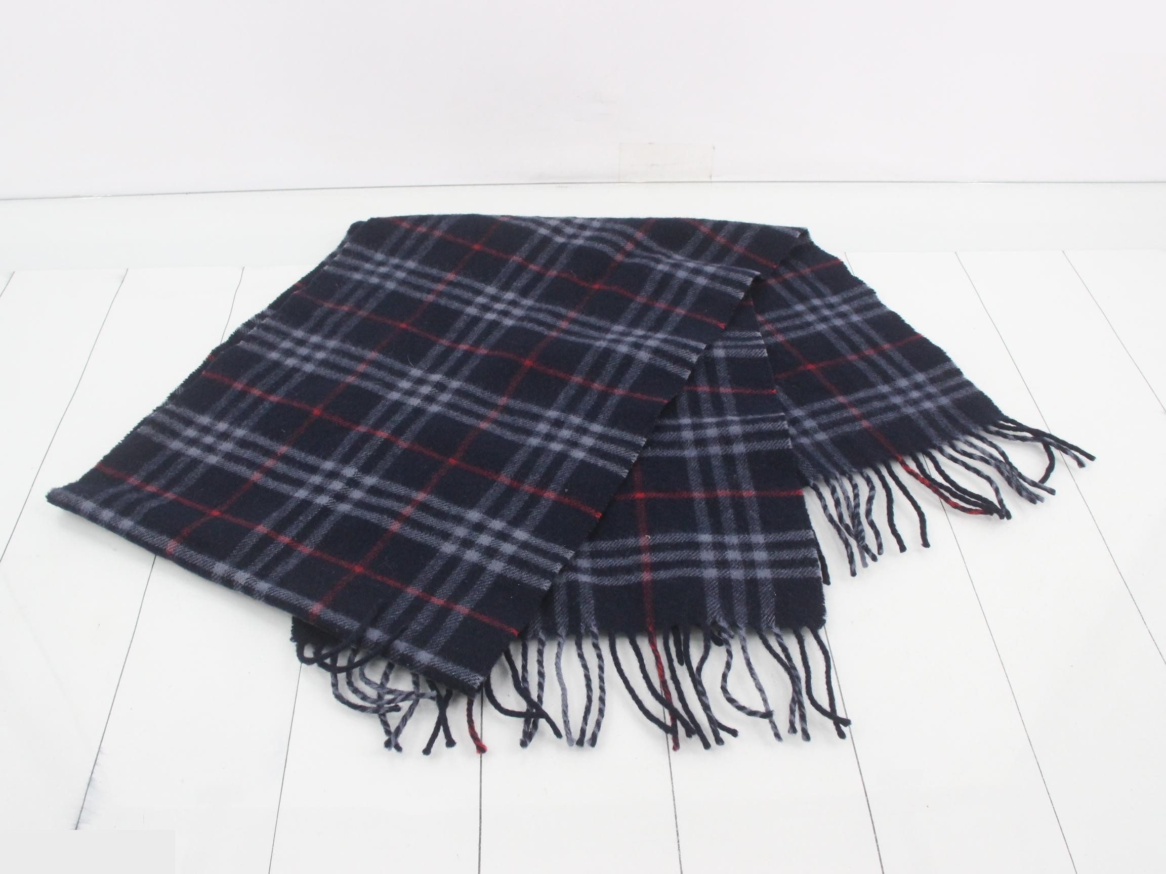 Nova Check Scarf, Navy — view 3