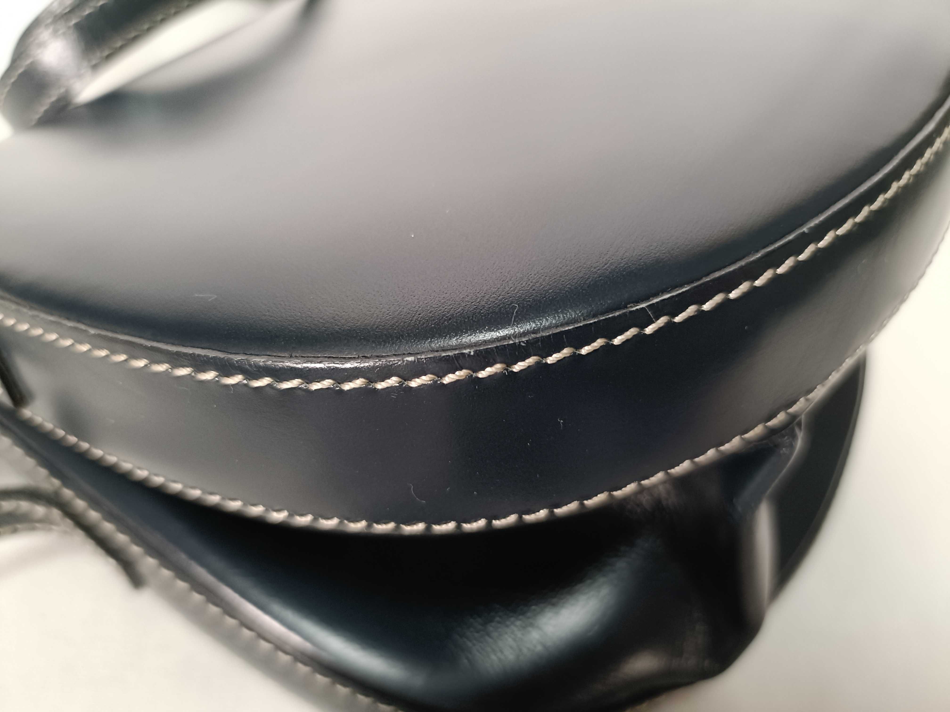 logo engraved shoulder bag — view 4