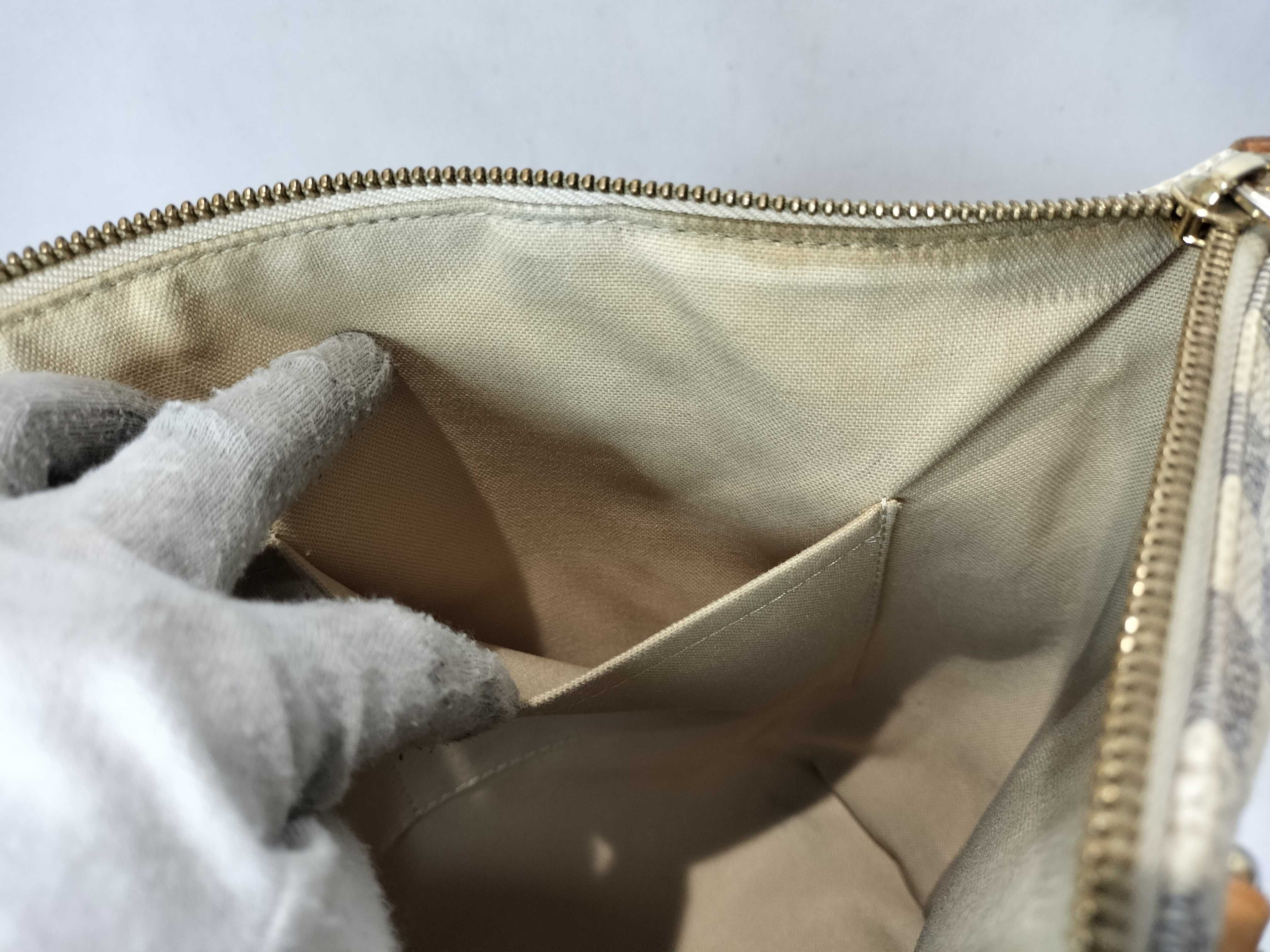 Damier Azur N51262 Totally MM Handbag — view 11