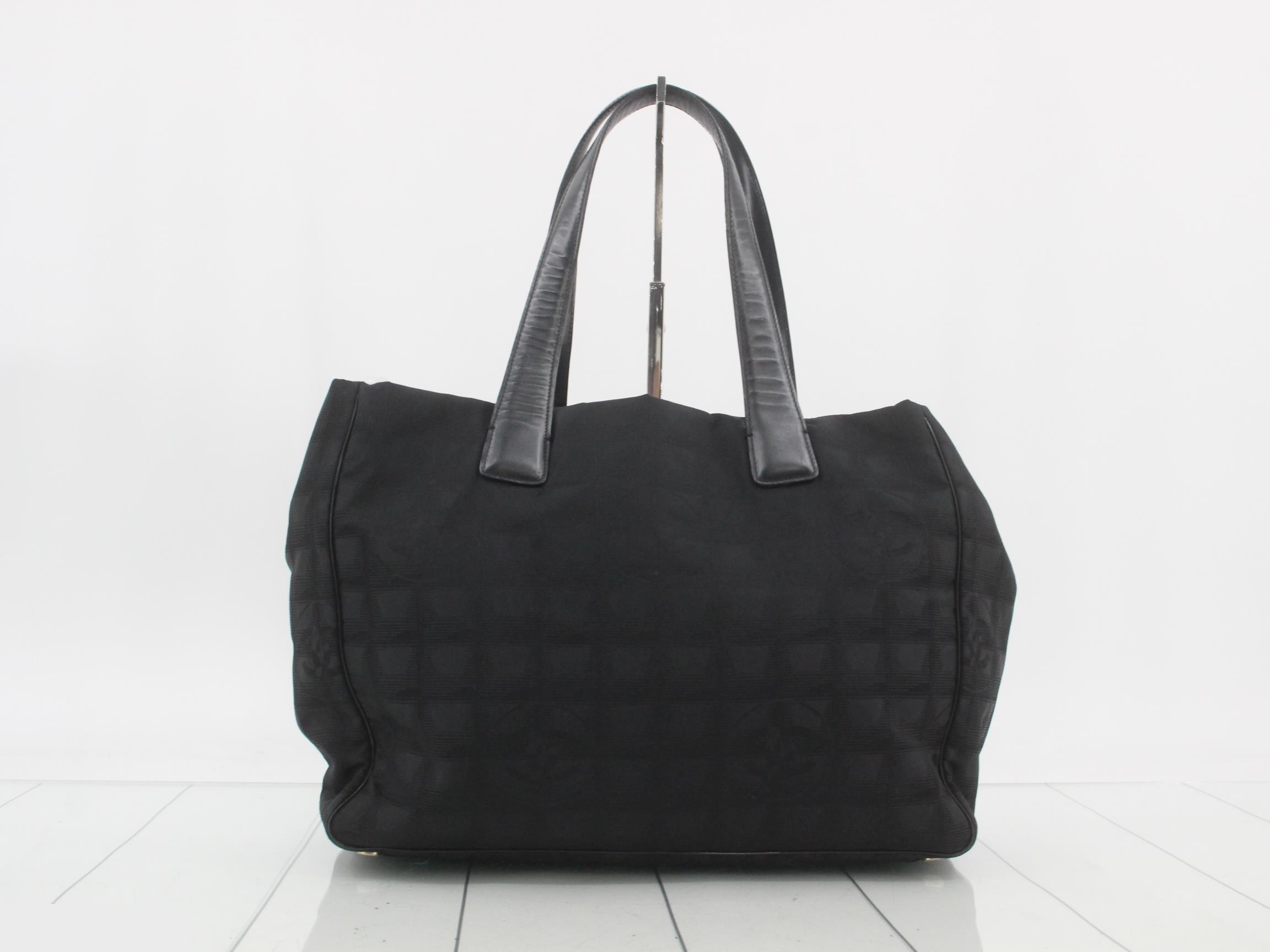 New travel line (bag) — view 2