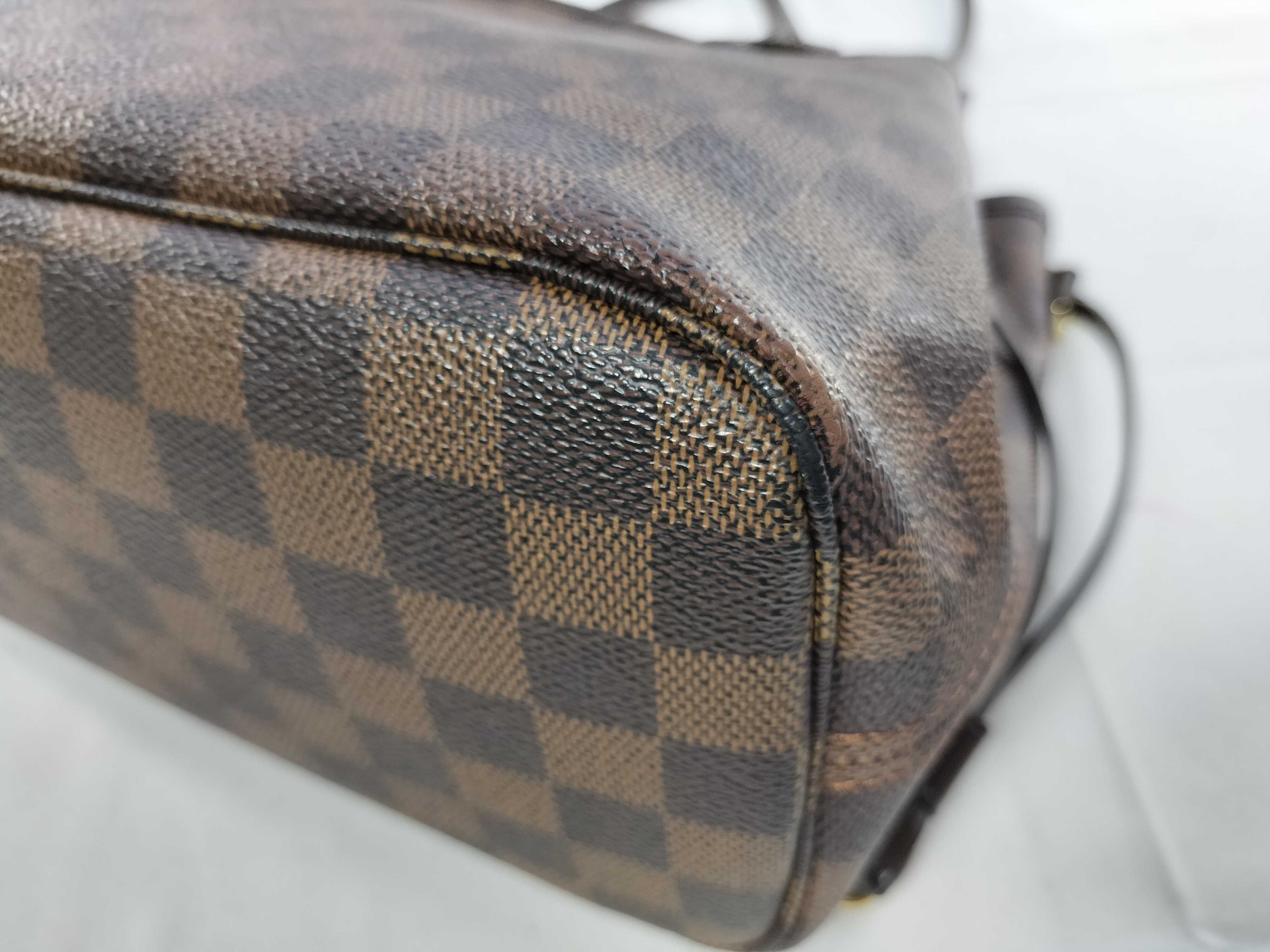Damier N51105 Neverfull MM Tote Bag — view 7