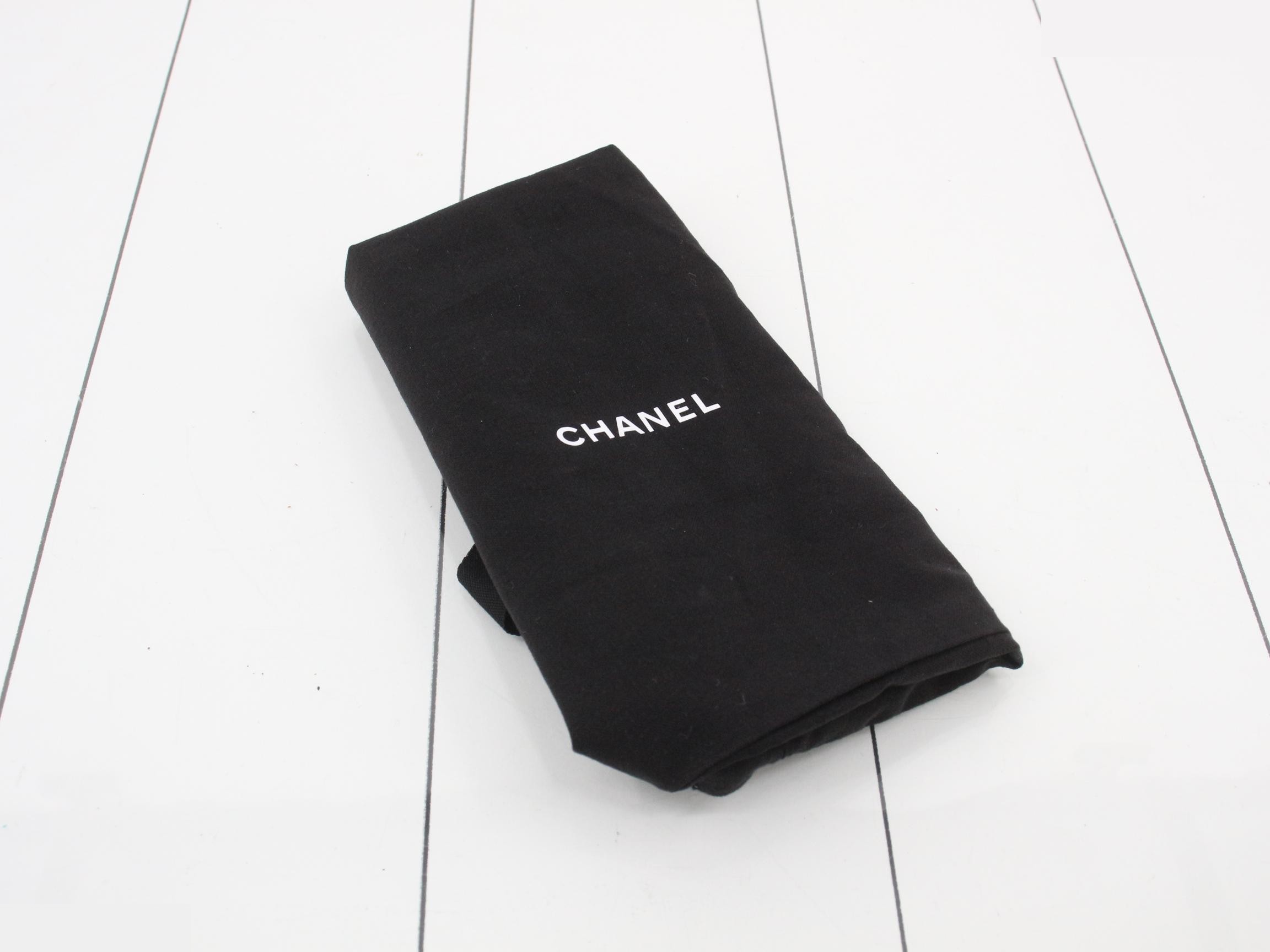 Lambskin Matelassé Chain Wallet — view 5