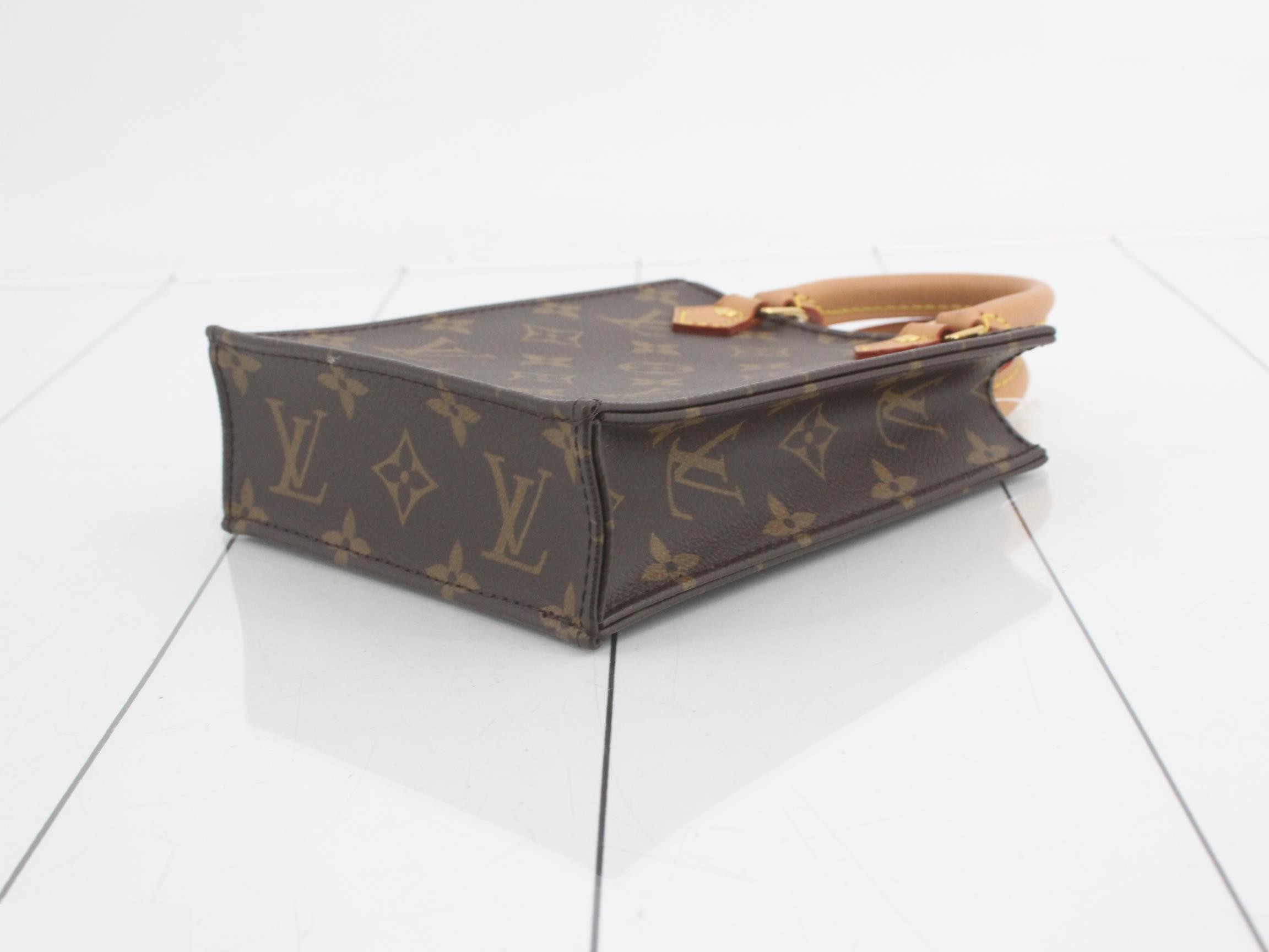 Monogram Petite Sac Plat Shoulder Bag (Comes with dust bag) — view 6
