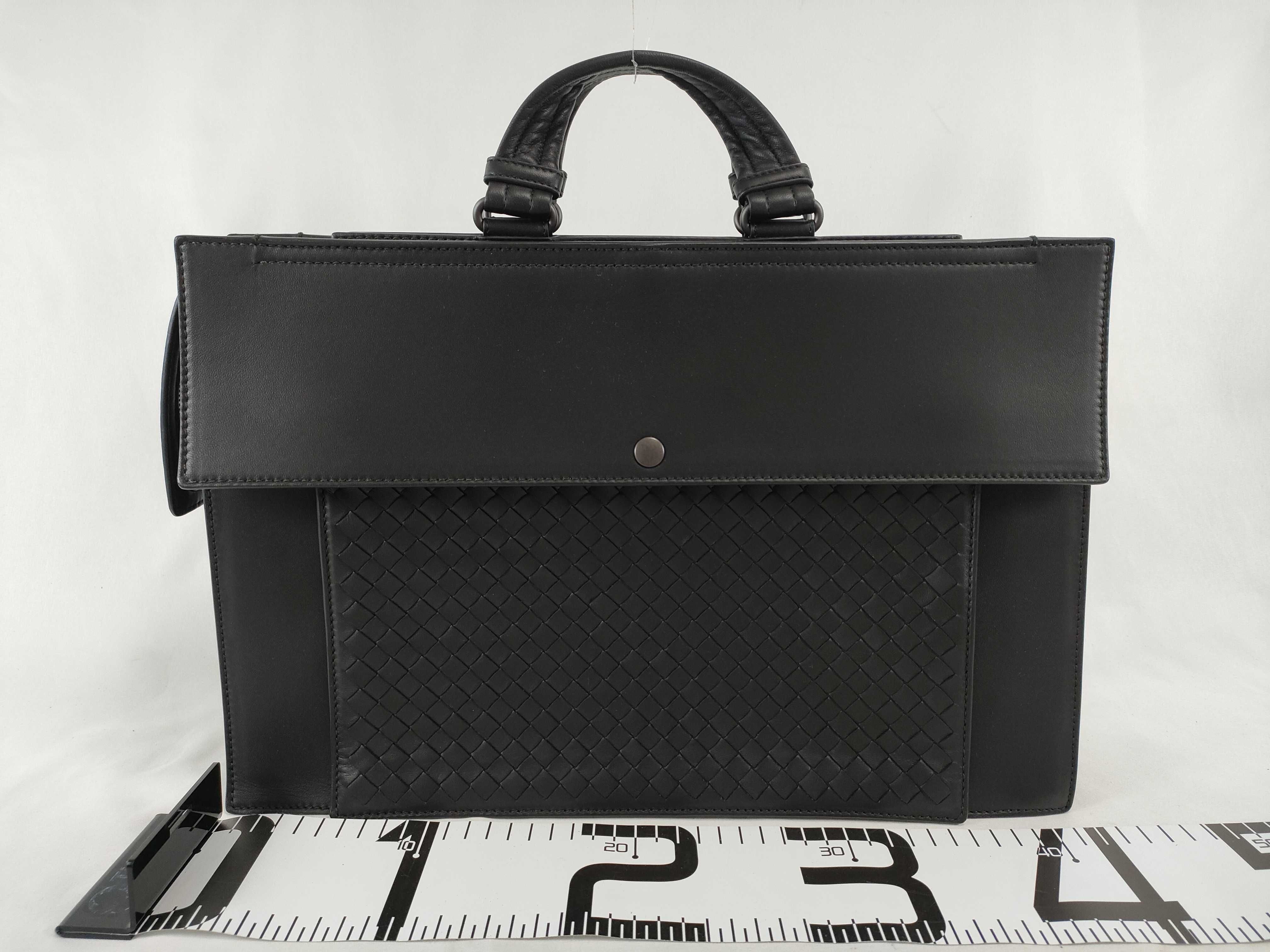 Intrecciato Business Bag — view 2