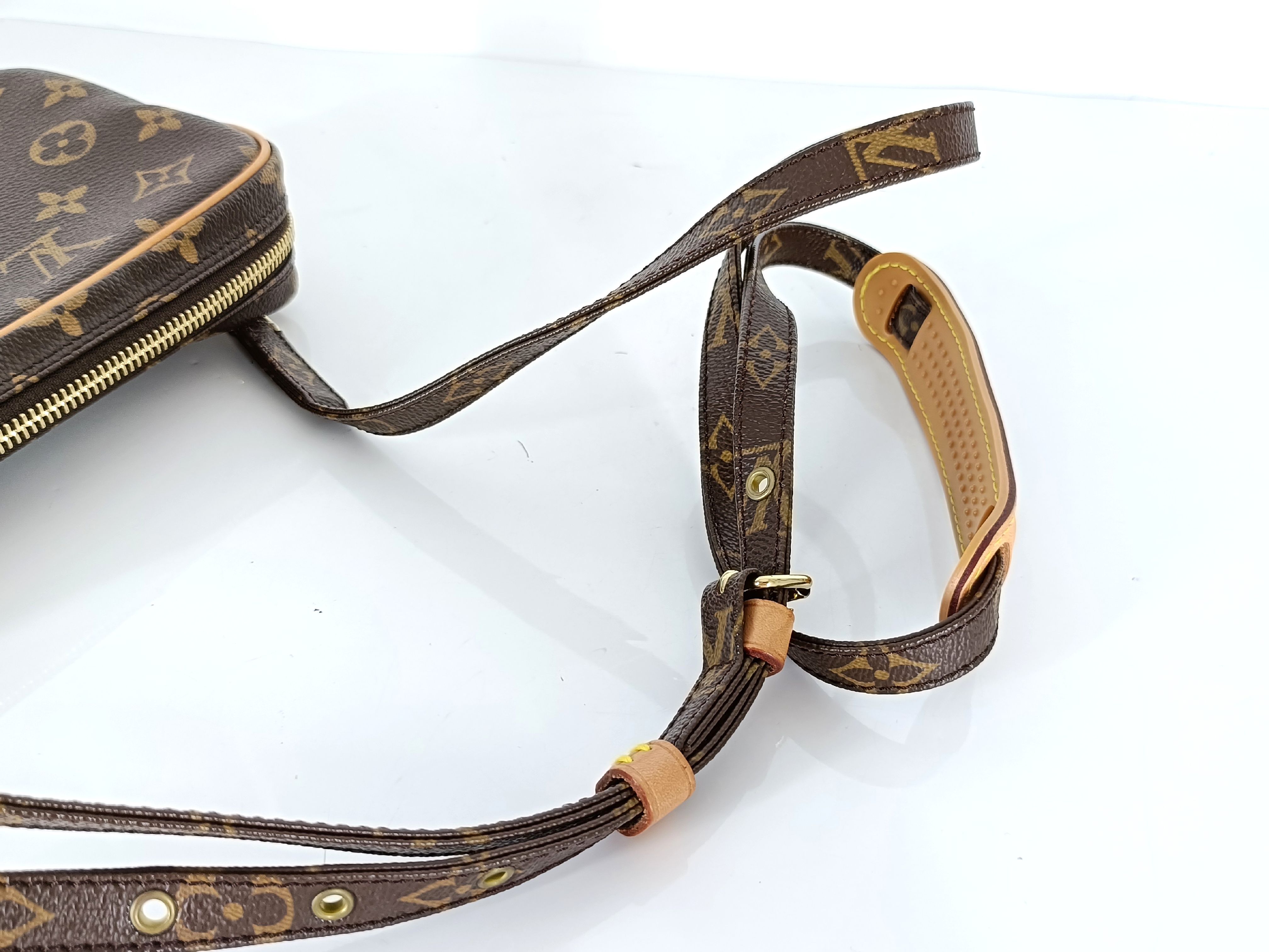 Monogram Pochette Marly Bandoulière M51828 Brown DU1003 Shoulder Bag — view 3