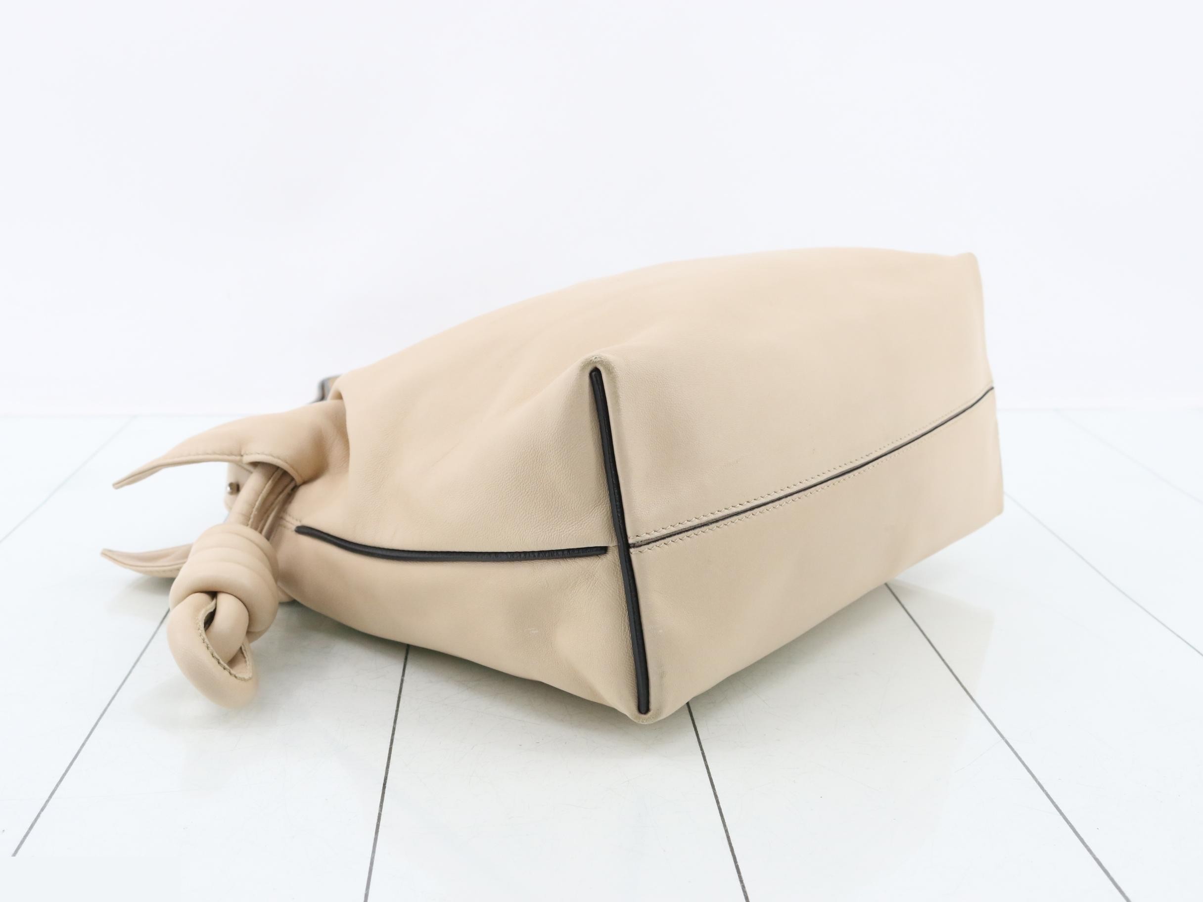handbag — view 5