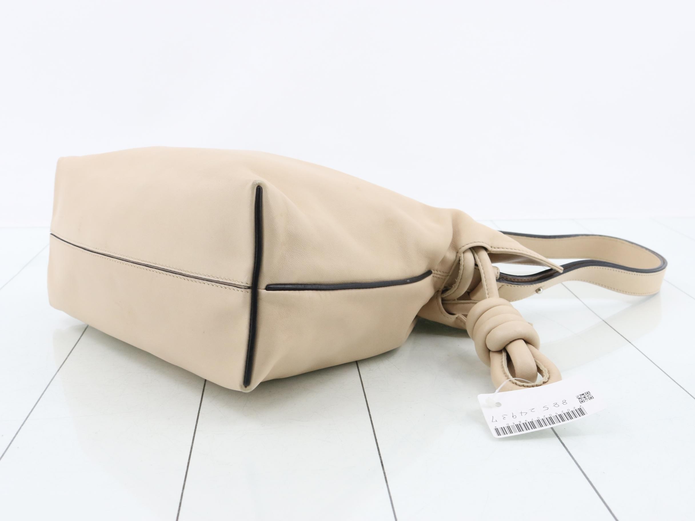 handbag — view 6