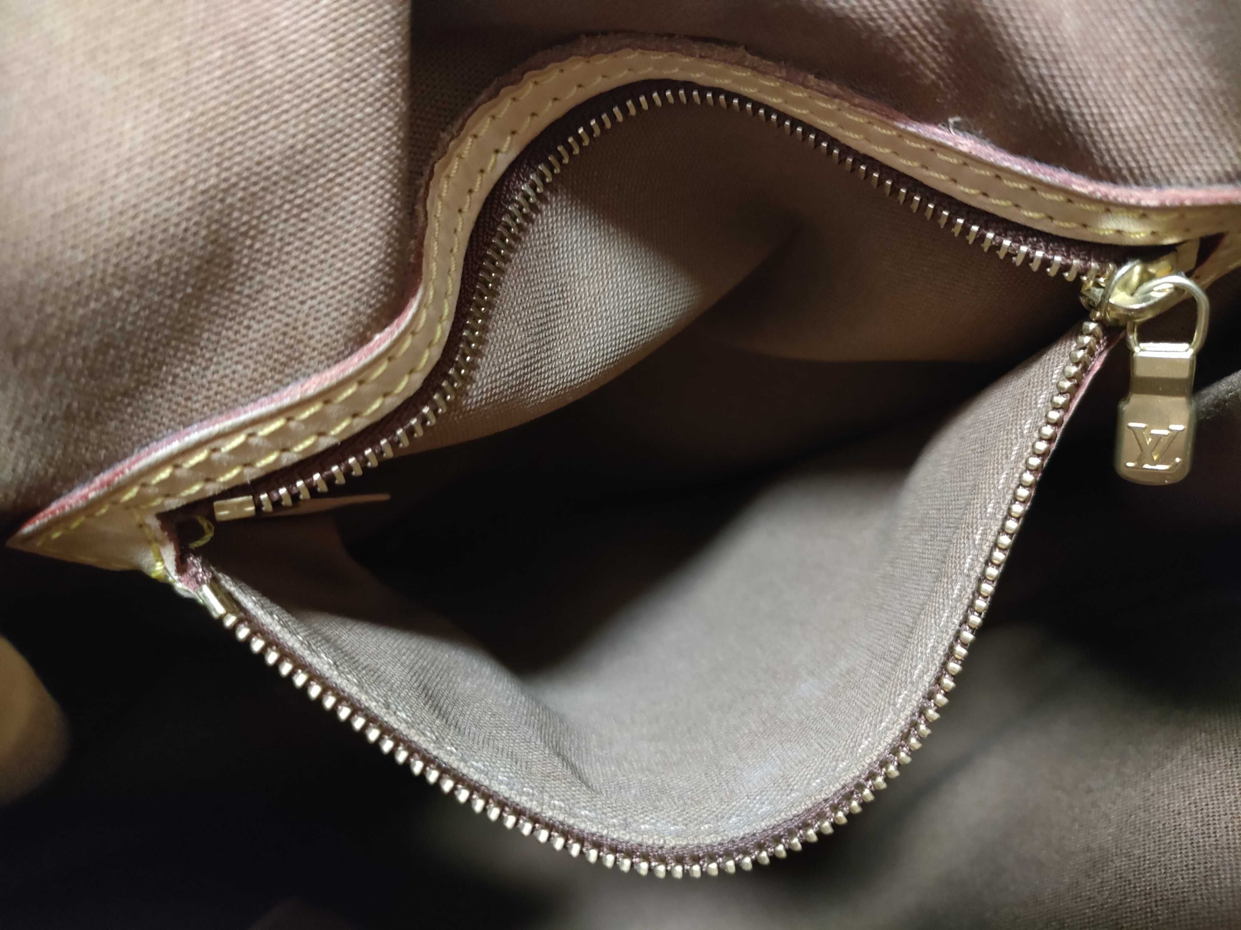 Monogram Louis Vuitton Monogram Batignolles Vertical M51153 Tote Bag — view 11