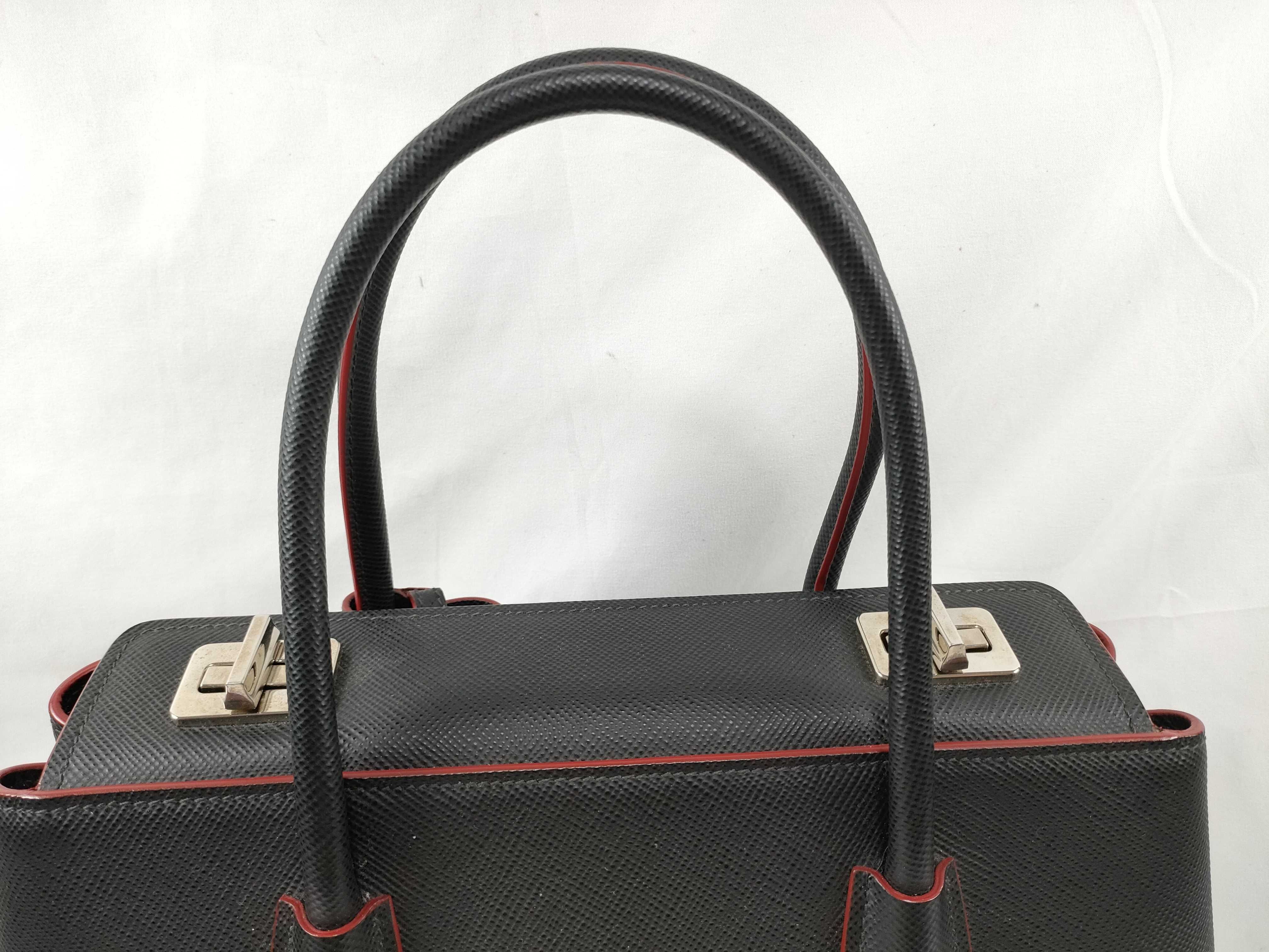 SG- Saffiano Cuir Leather x Leather 2-Way Handbag Black 1BA823 Handbag — view 3