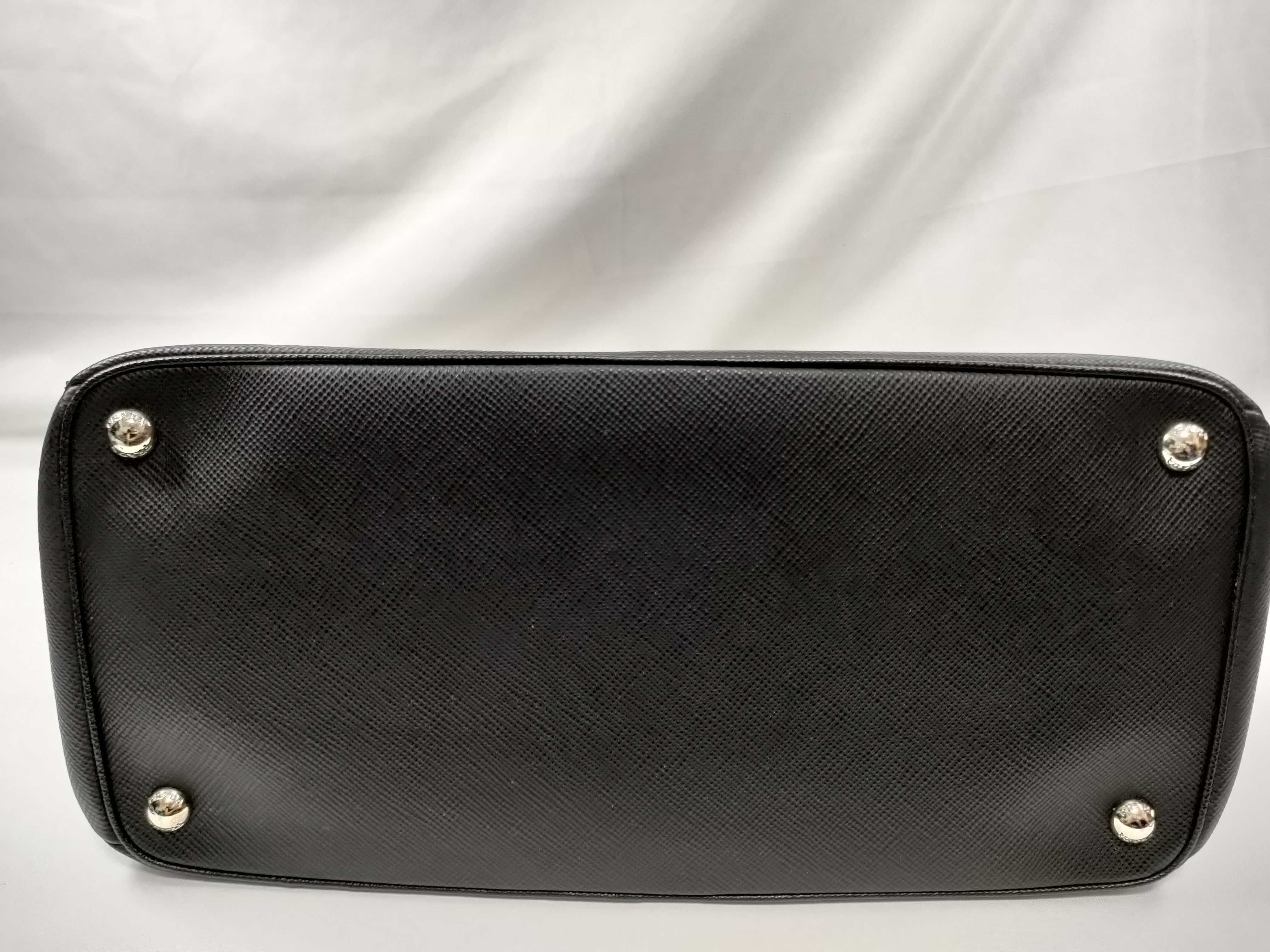 SG- Saffiano Cuir Leather x Leather 2-Way Handbag Black 1BA823 Handbag — view 6