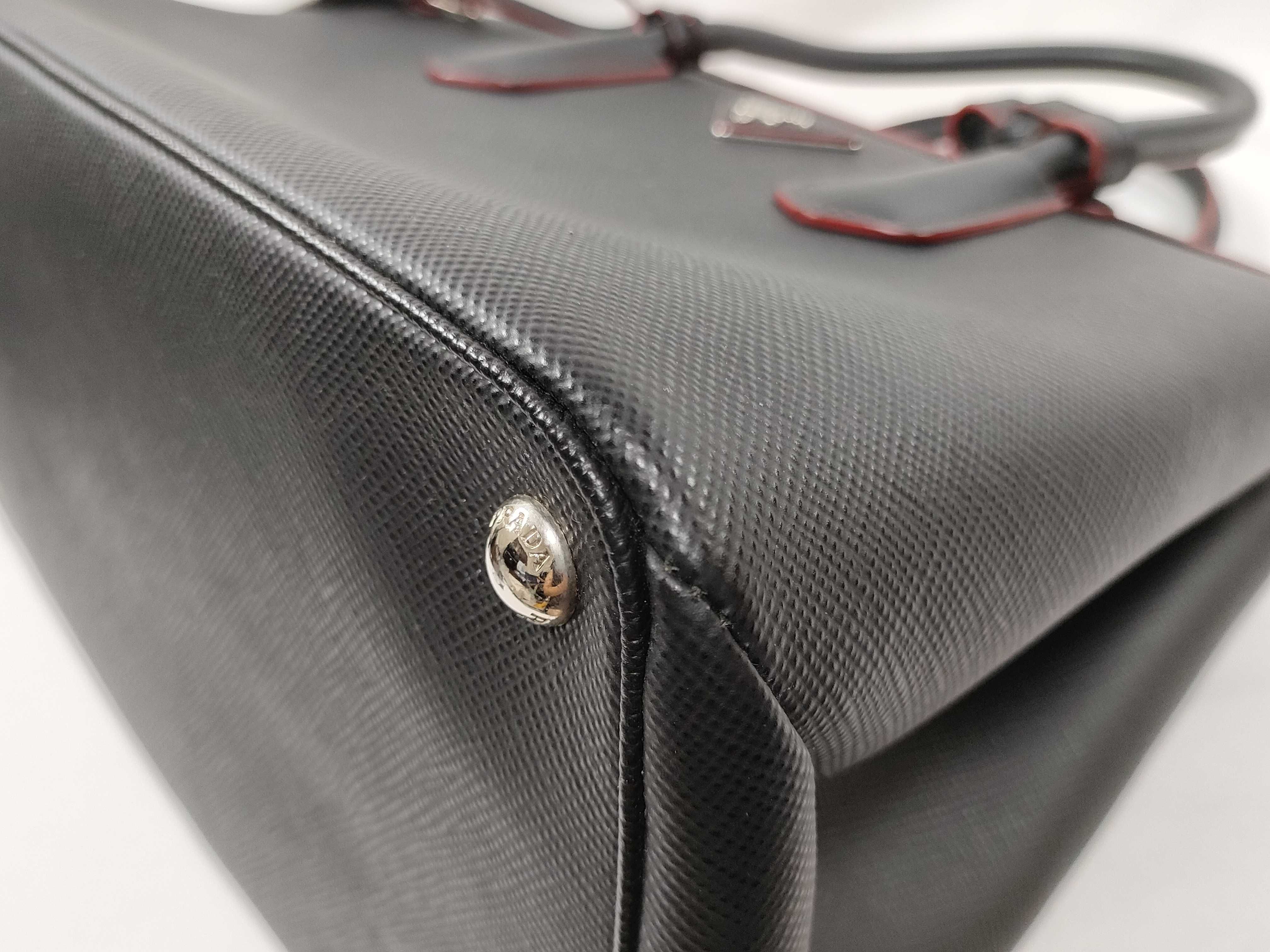 SG- Saffiano Cuir Leather x Leather 2-Way Handbag Black 1BA823 Handbag — view 7