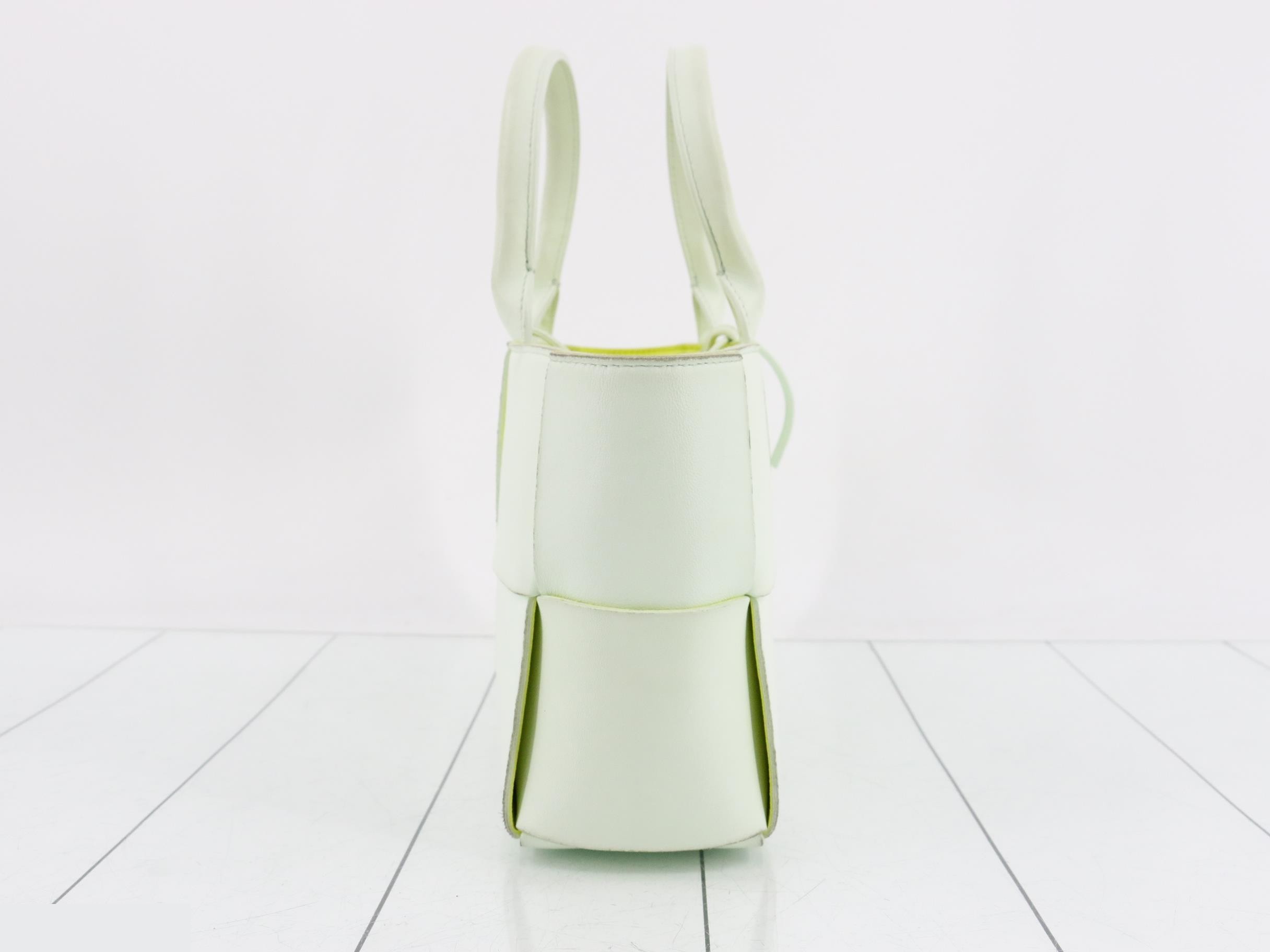 Maxi Intrecciato Mini Arco 2-Way — view 3