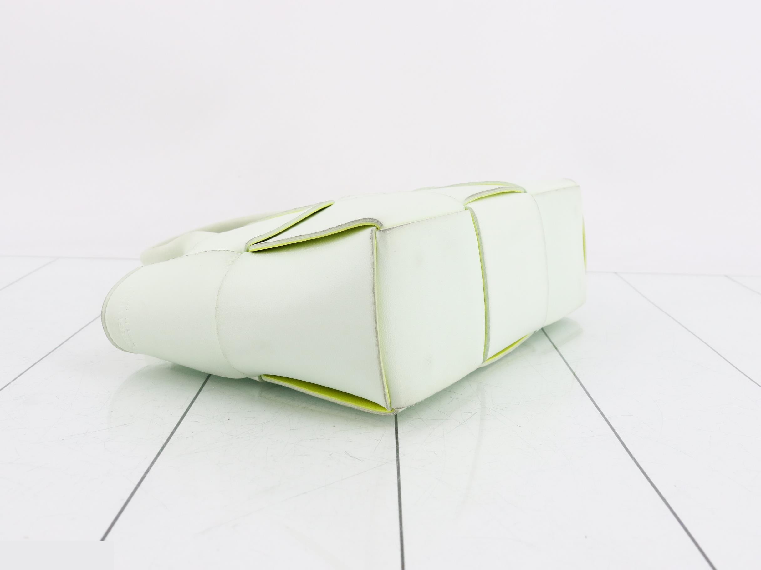 Maxi Intrecciato Mini Arco 2-Way — view 5