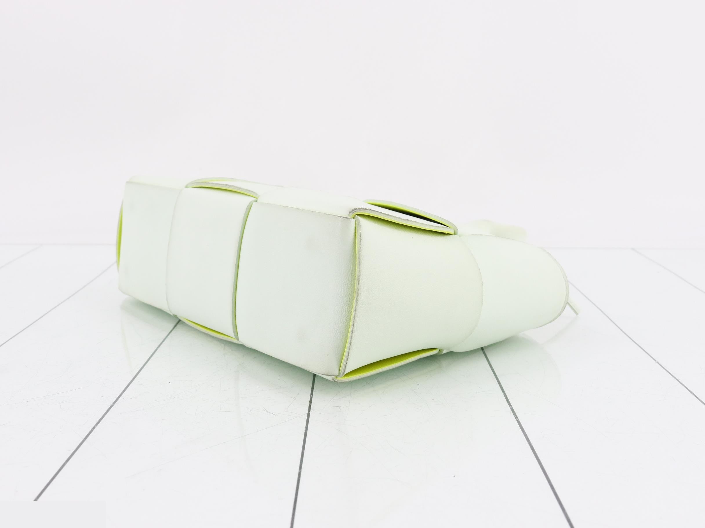 Maxi Intrecciato Mini Arco 2-Way — view 6