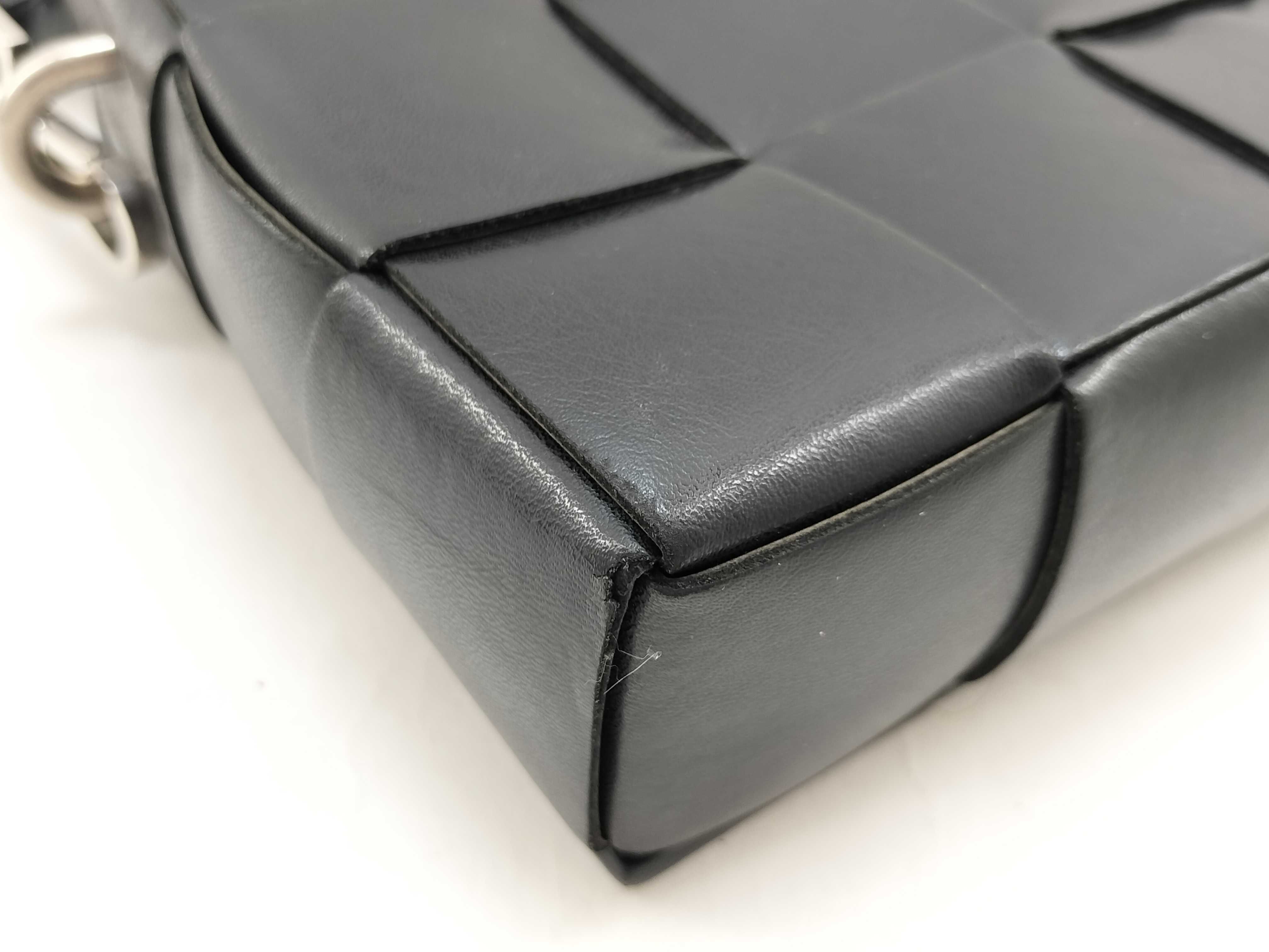 Versatile Cassette Shoulder Bag — view 4