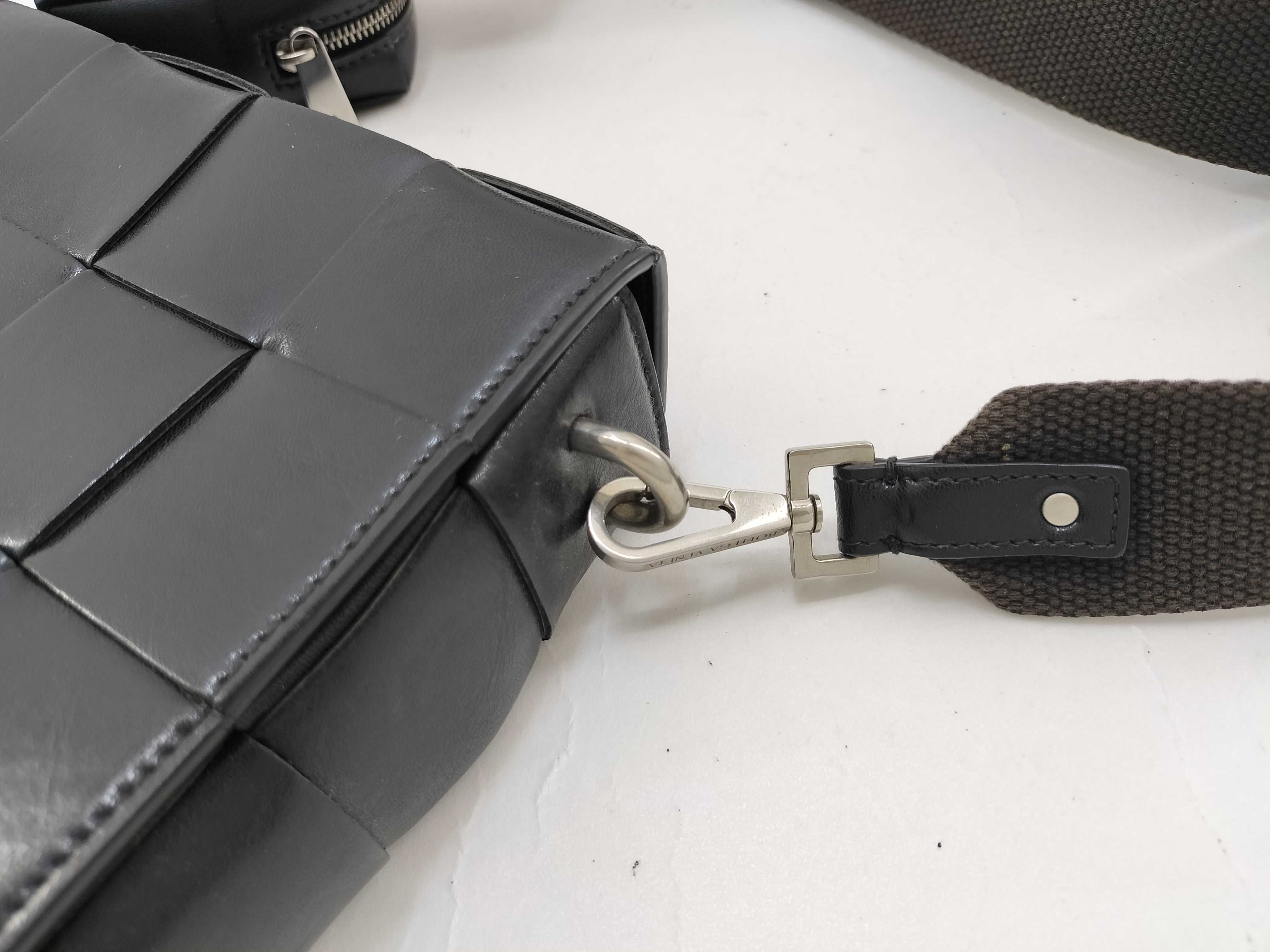 Versatile Cassette Shoulder Bag — view 6