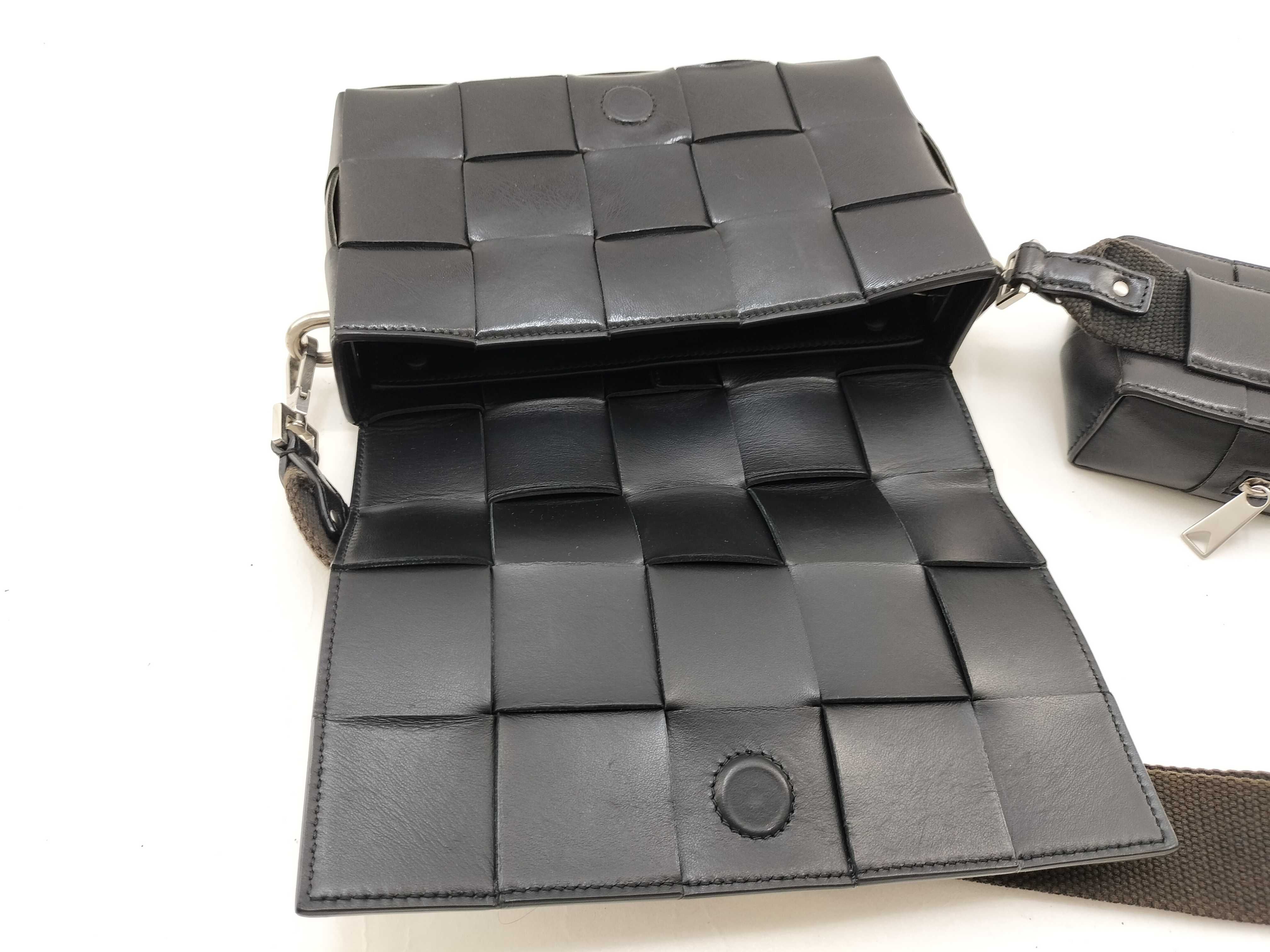 Versatile Cassette Shoulder Bag — view 9