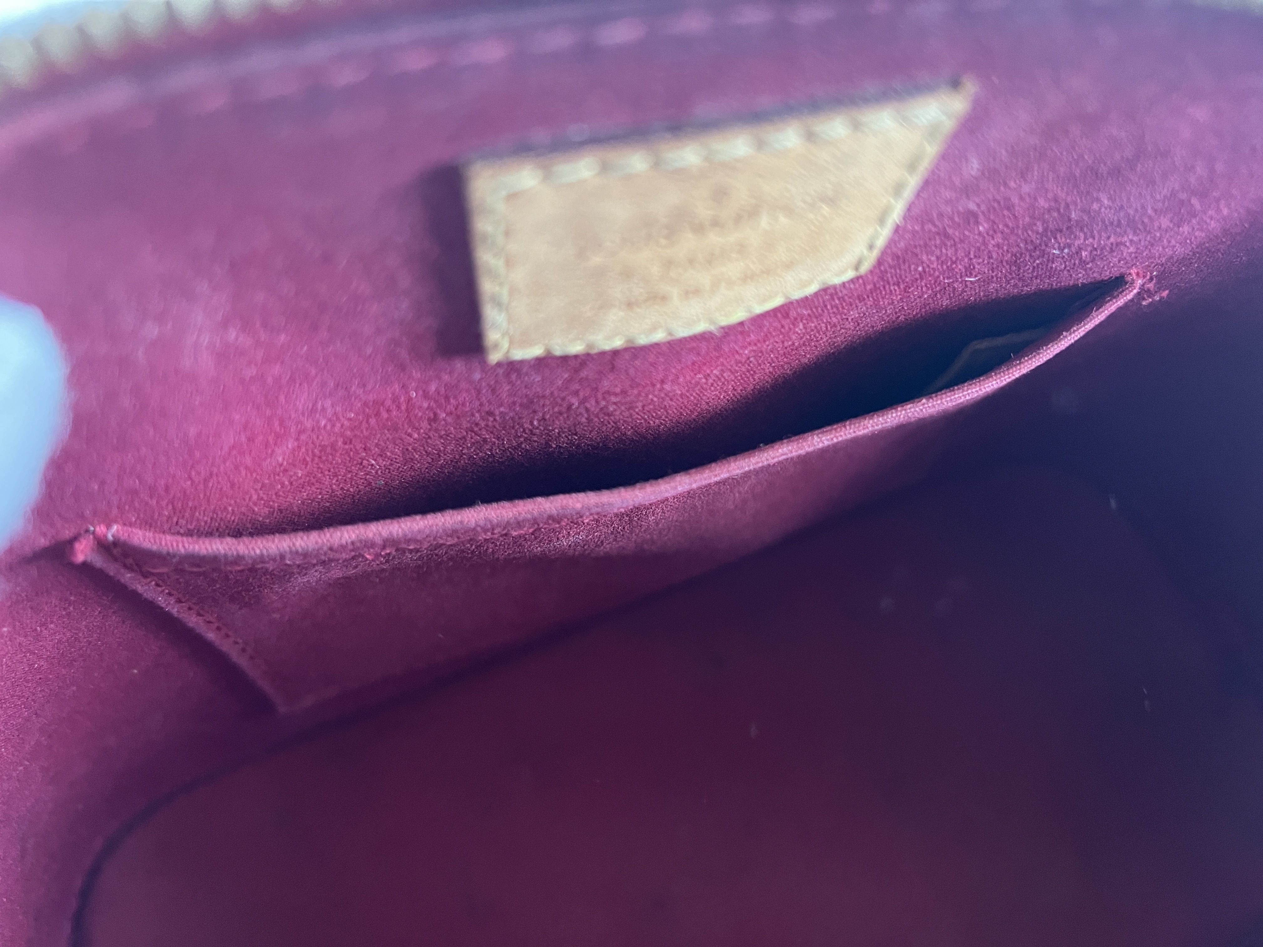 Monogram Vernis Alma BB Pomme d'Amour Enamel Patent Leather 2-way Shoulder Bag/Handbag — view 8