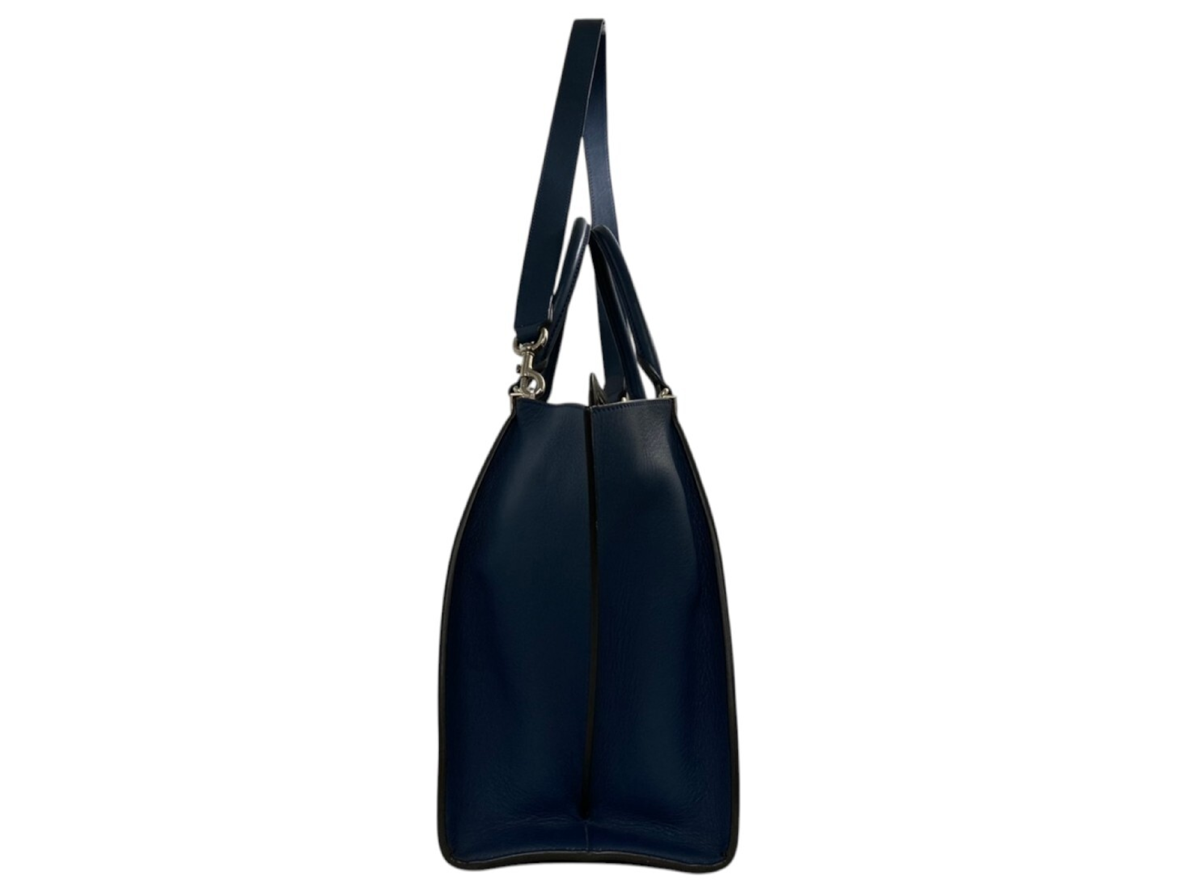 Trois Jours 2-way Shoulder Bag — view 4