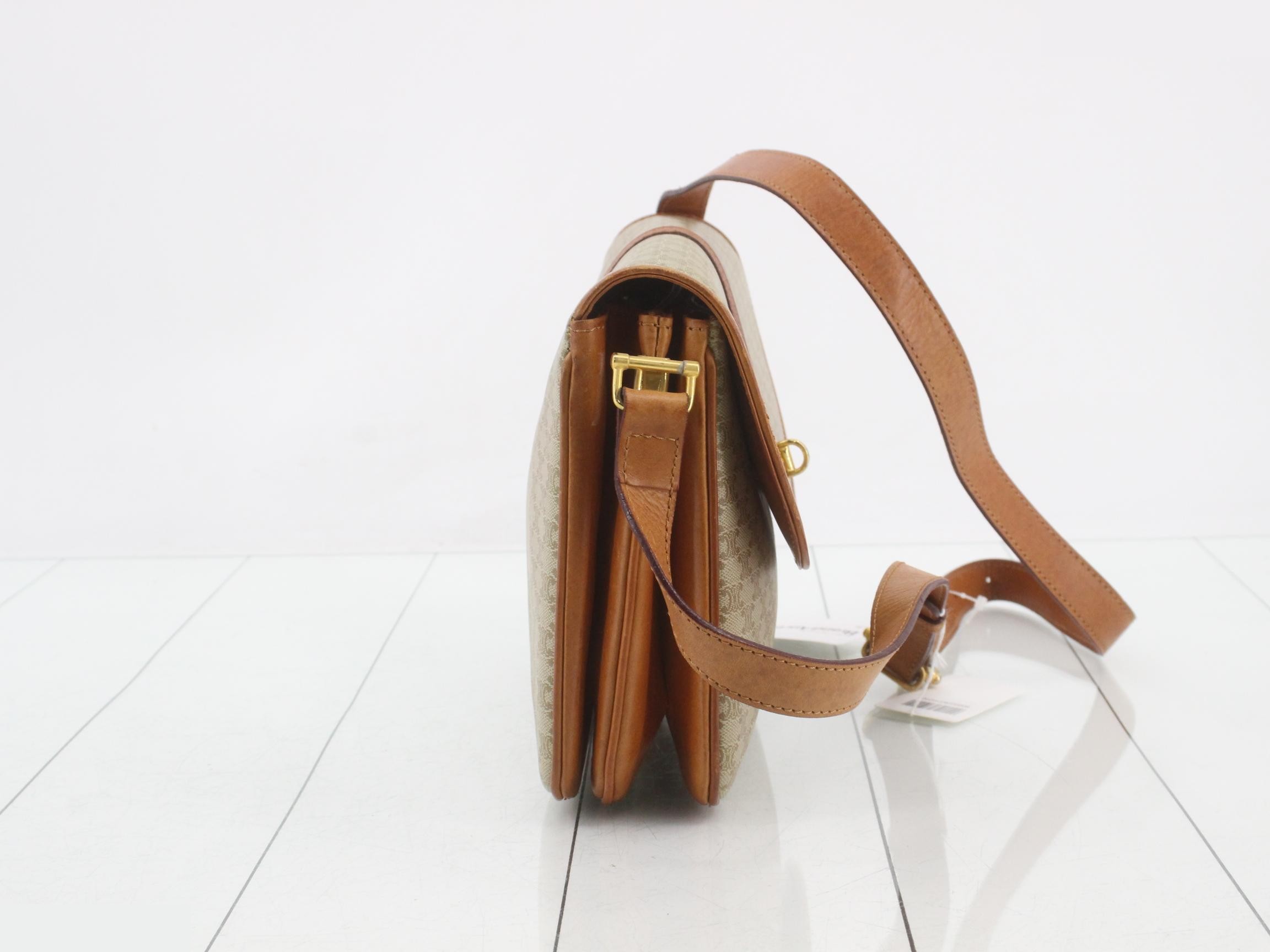 Shoulder bag — view 4