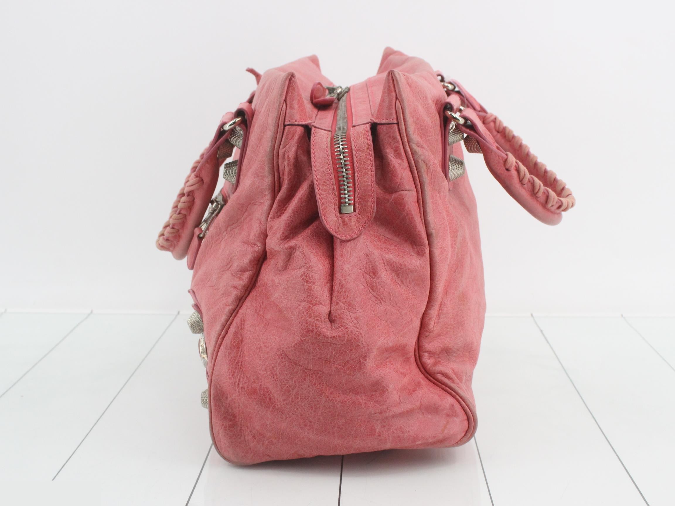 Classic handbag — view 3