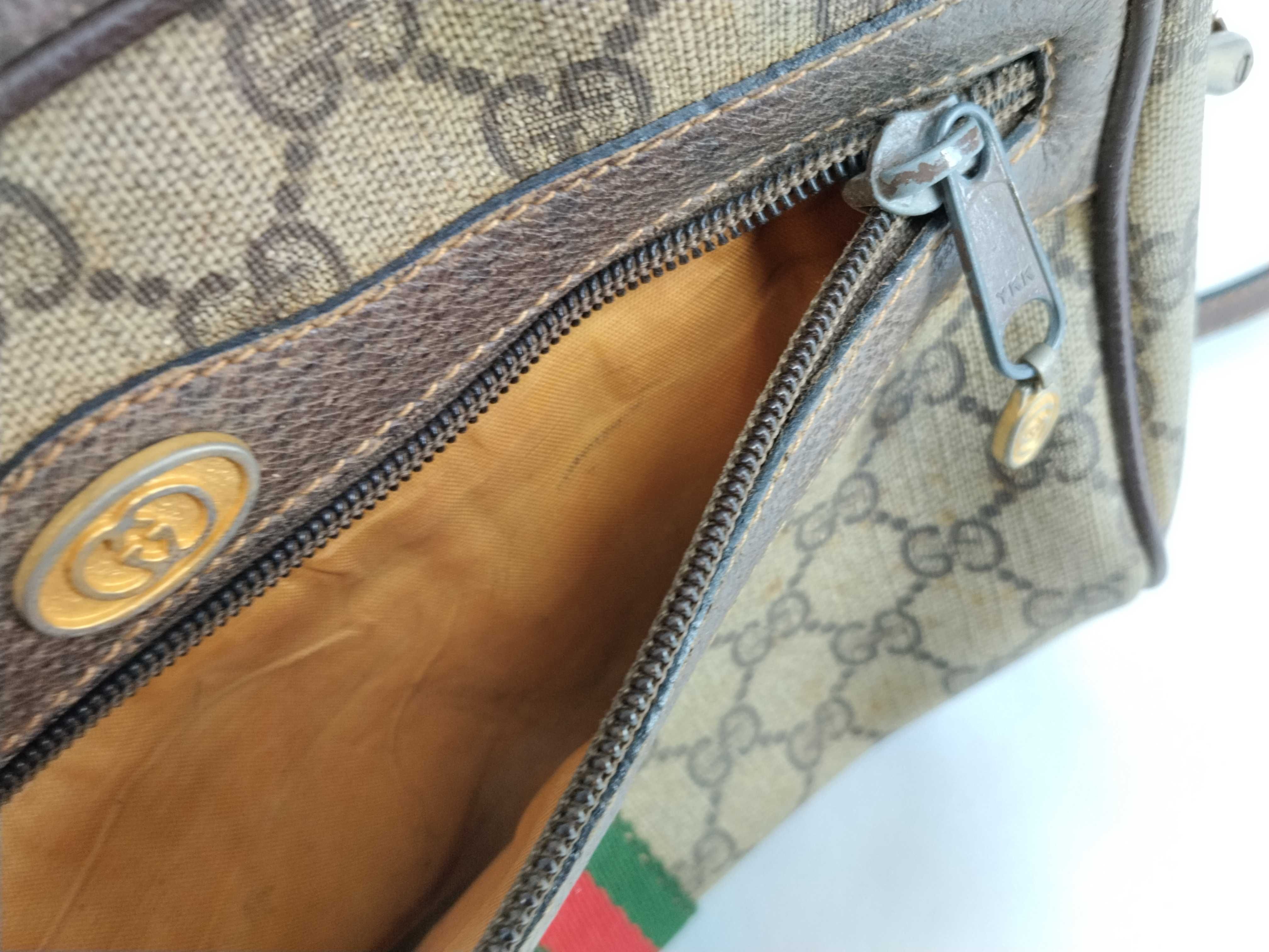 GG Supreme 32.02.004 Shoulder Bag — view 12