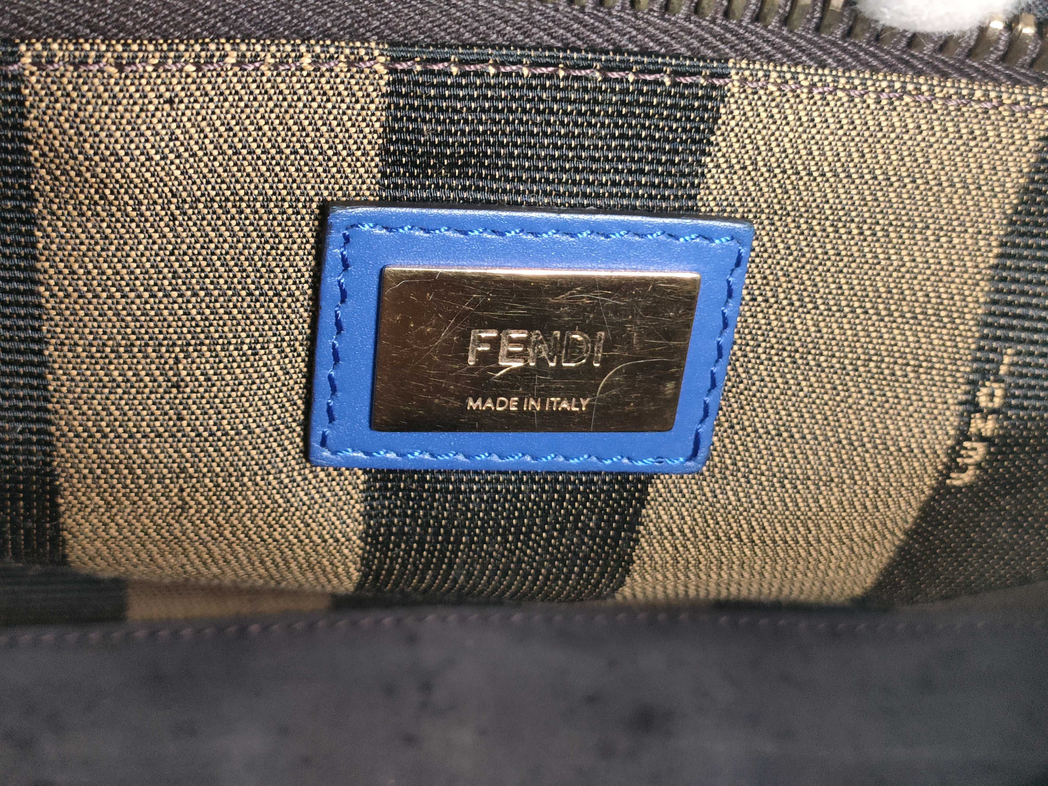 Peekaboo 2-way handbag — view 10