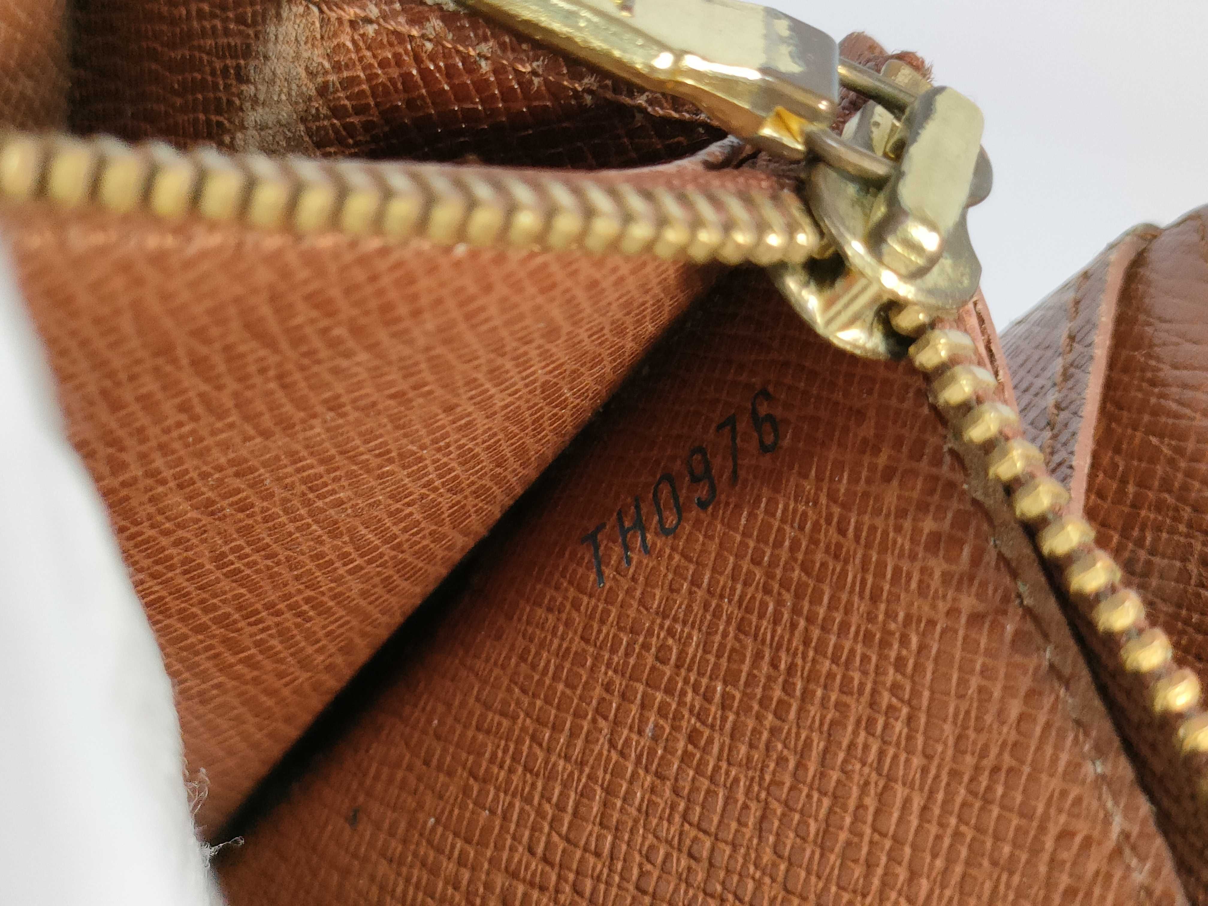 Monogram Portefeuille Emilie Wallet — view 14