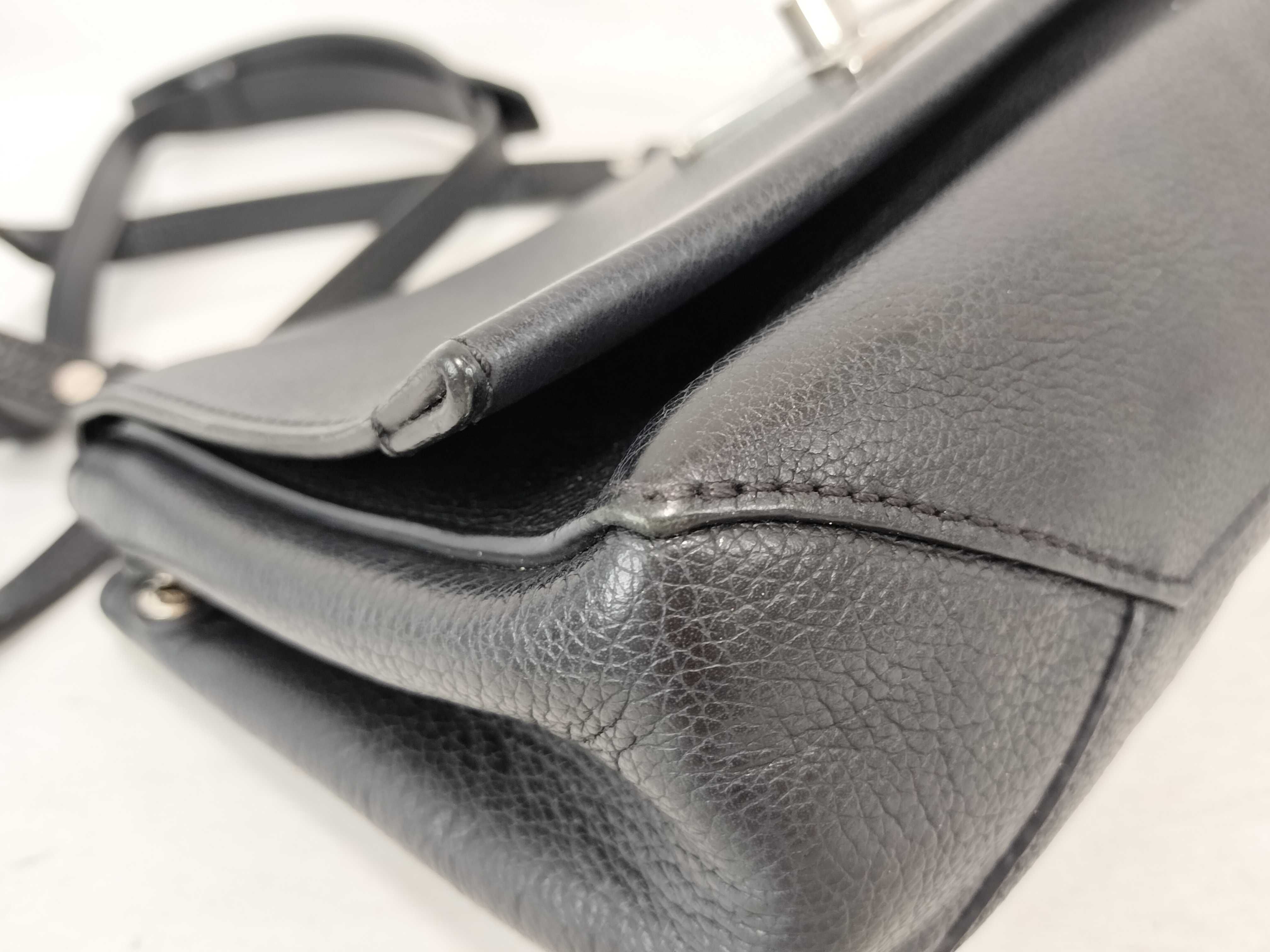 LV Lockme II BB Shoulder Bag — view 7
