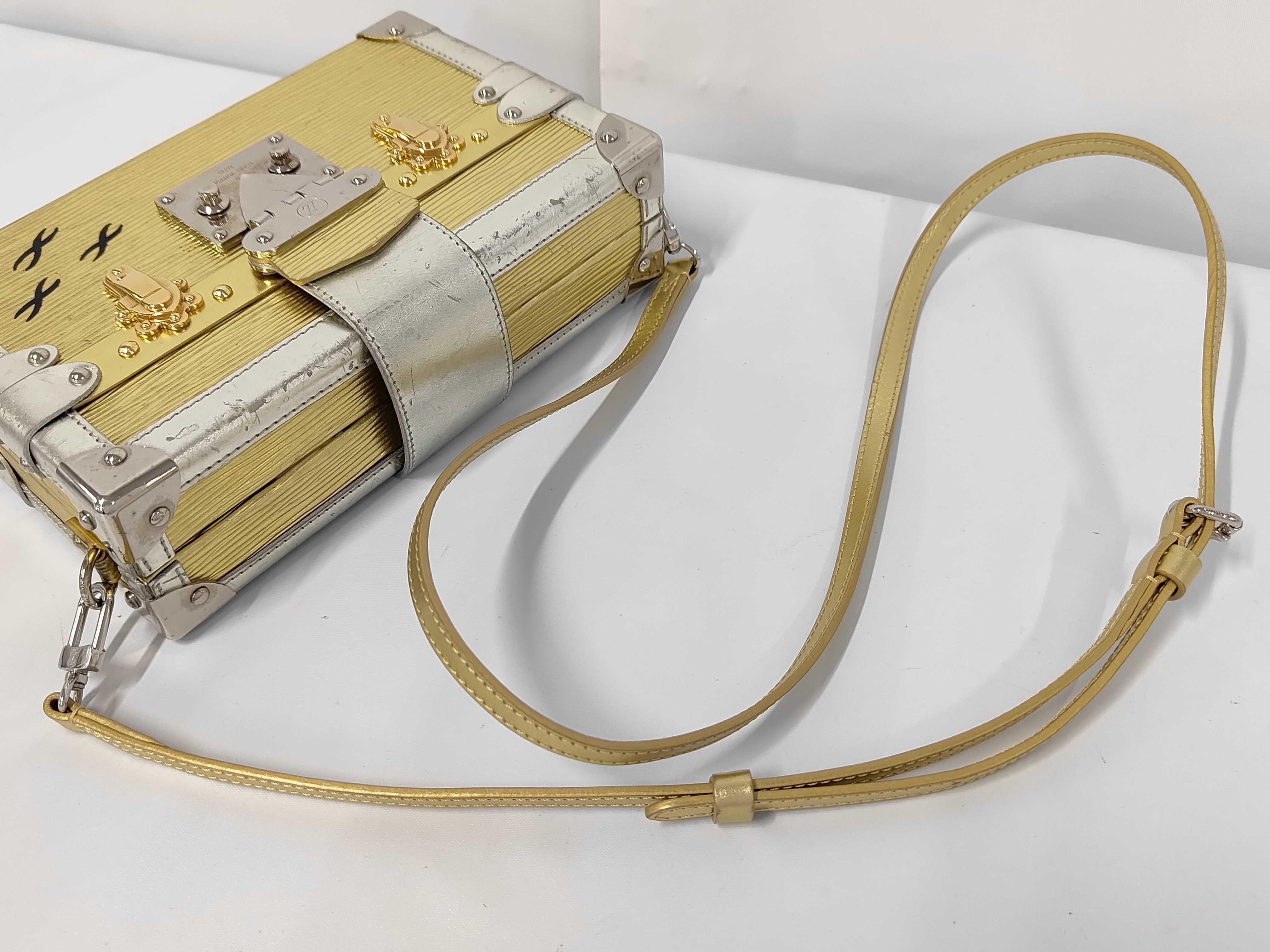Petite Malle Leather Gold Silver Epi Metallic M54652 PL0168 Shoulder Bag — view 3