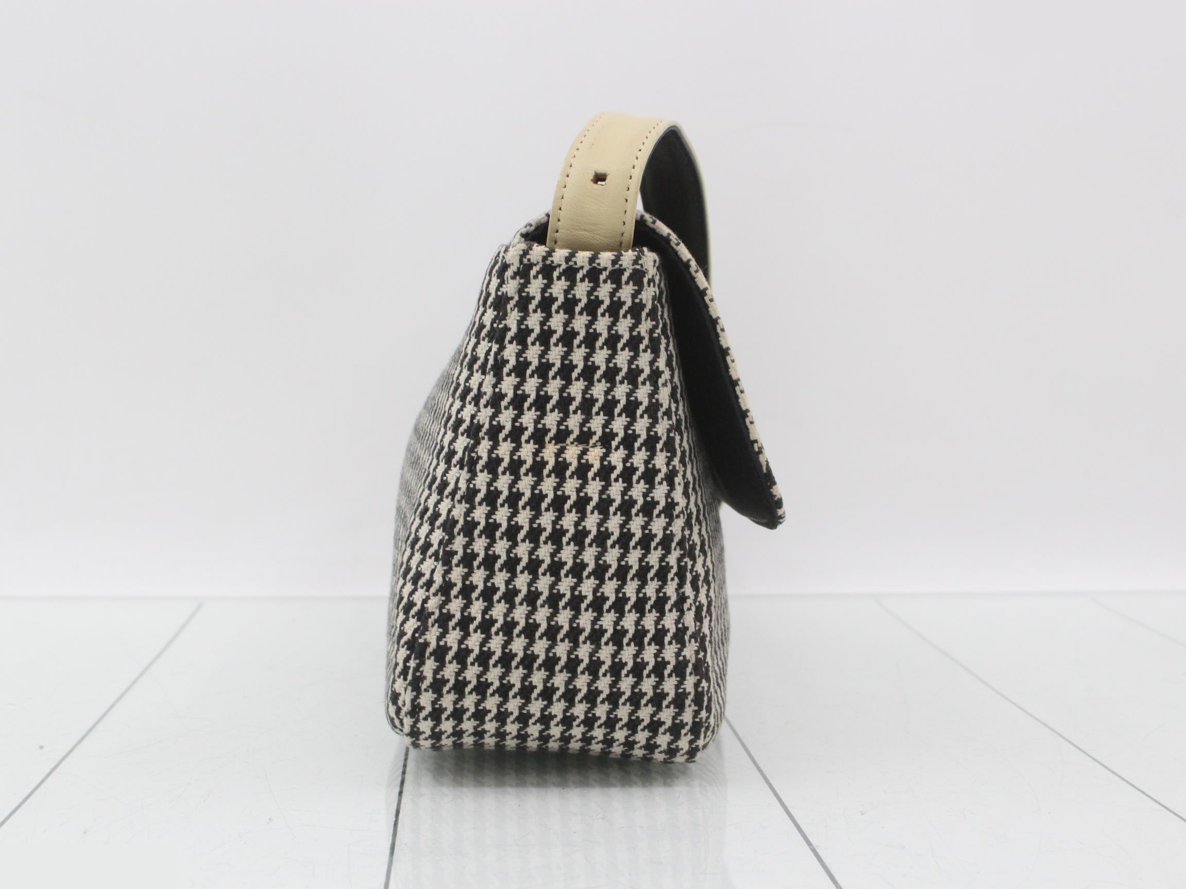 Other lines: Bags, One-shoulder bags, Houndstooth pattern, Black, White — view 4