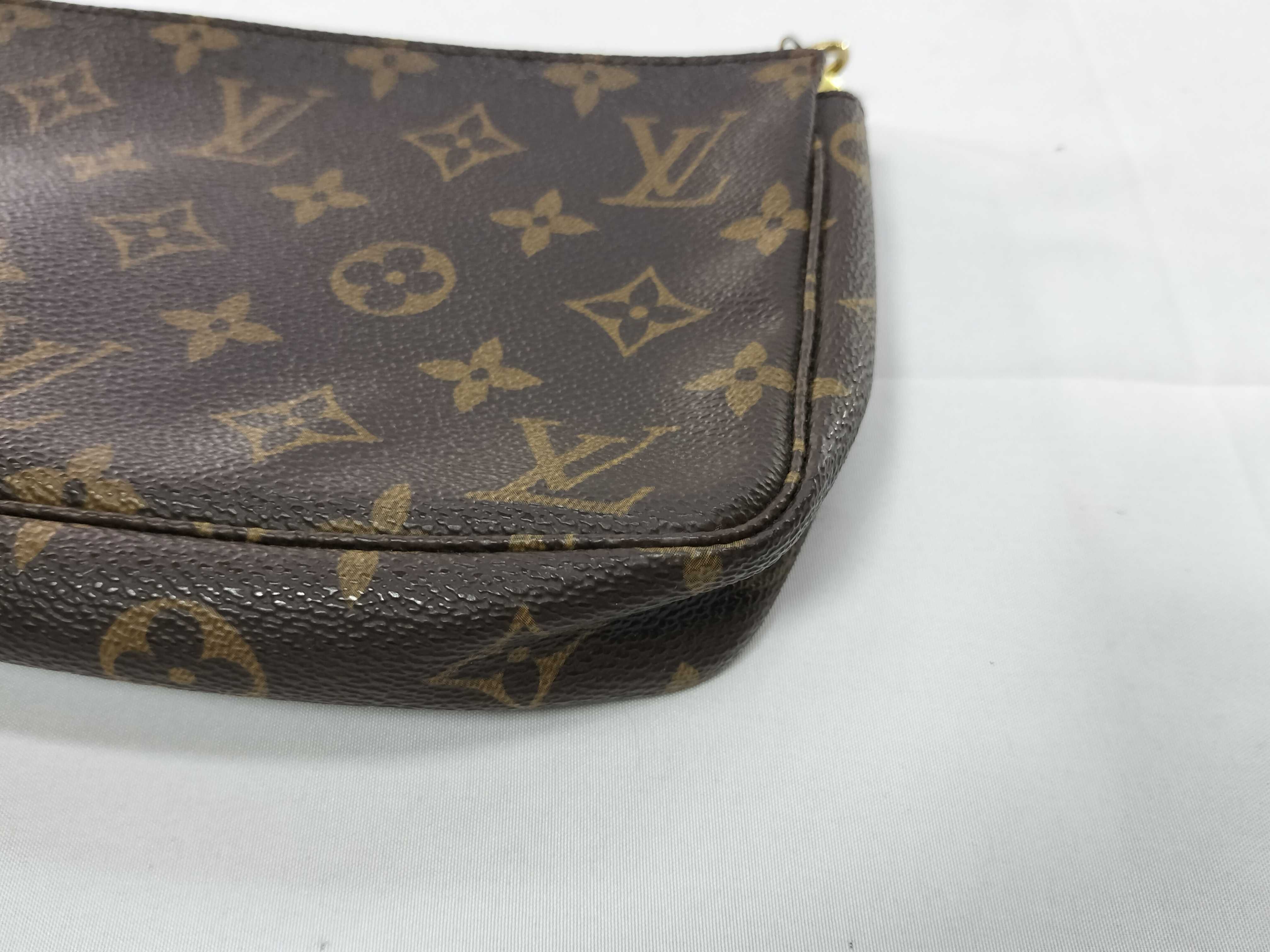 Monogram Accessoires AR1907 Pouch — view 8