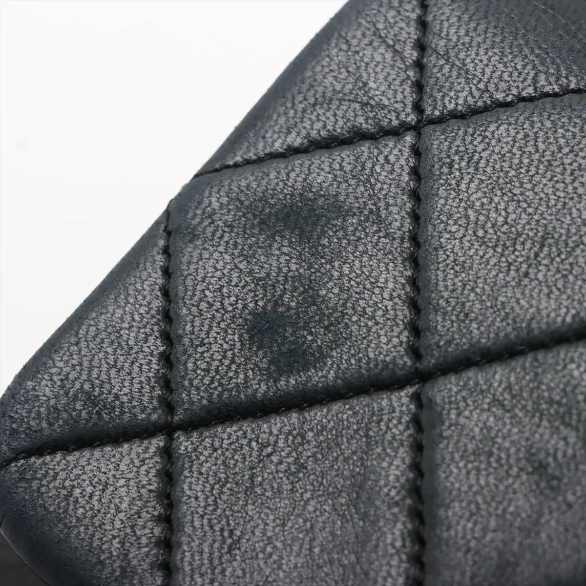 Mini Matelasse 20 Lambskin Single Flap Single Chain Bag Black Gold Hardware 1392961 No. 1 A69900 — view 10