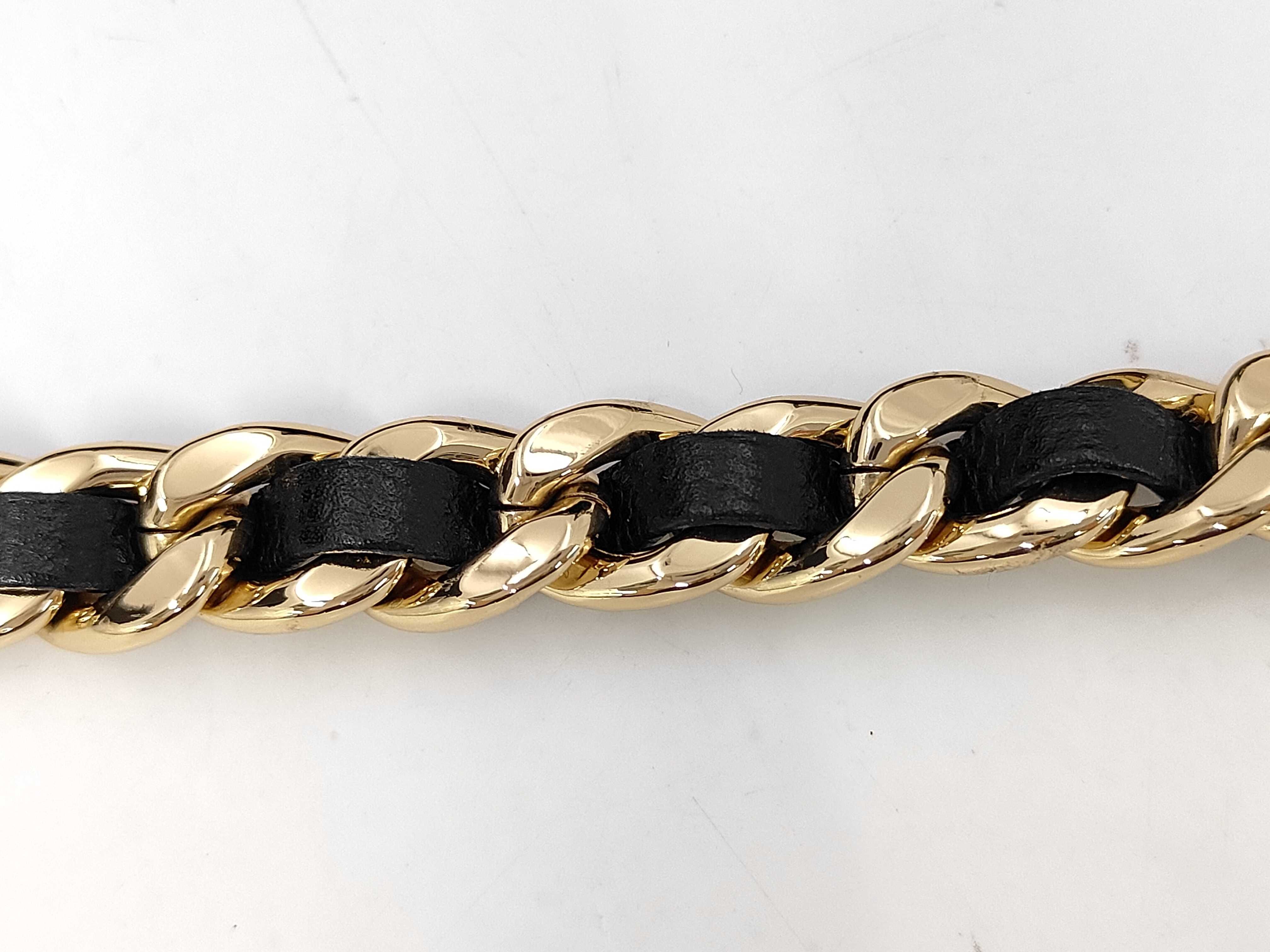 25 Small Caviar Skin Chain Shoulder Bag — view 10