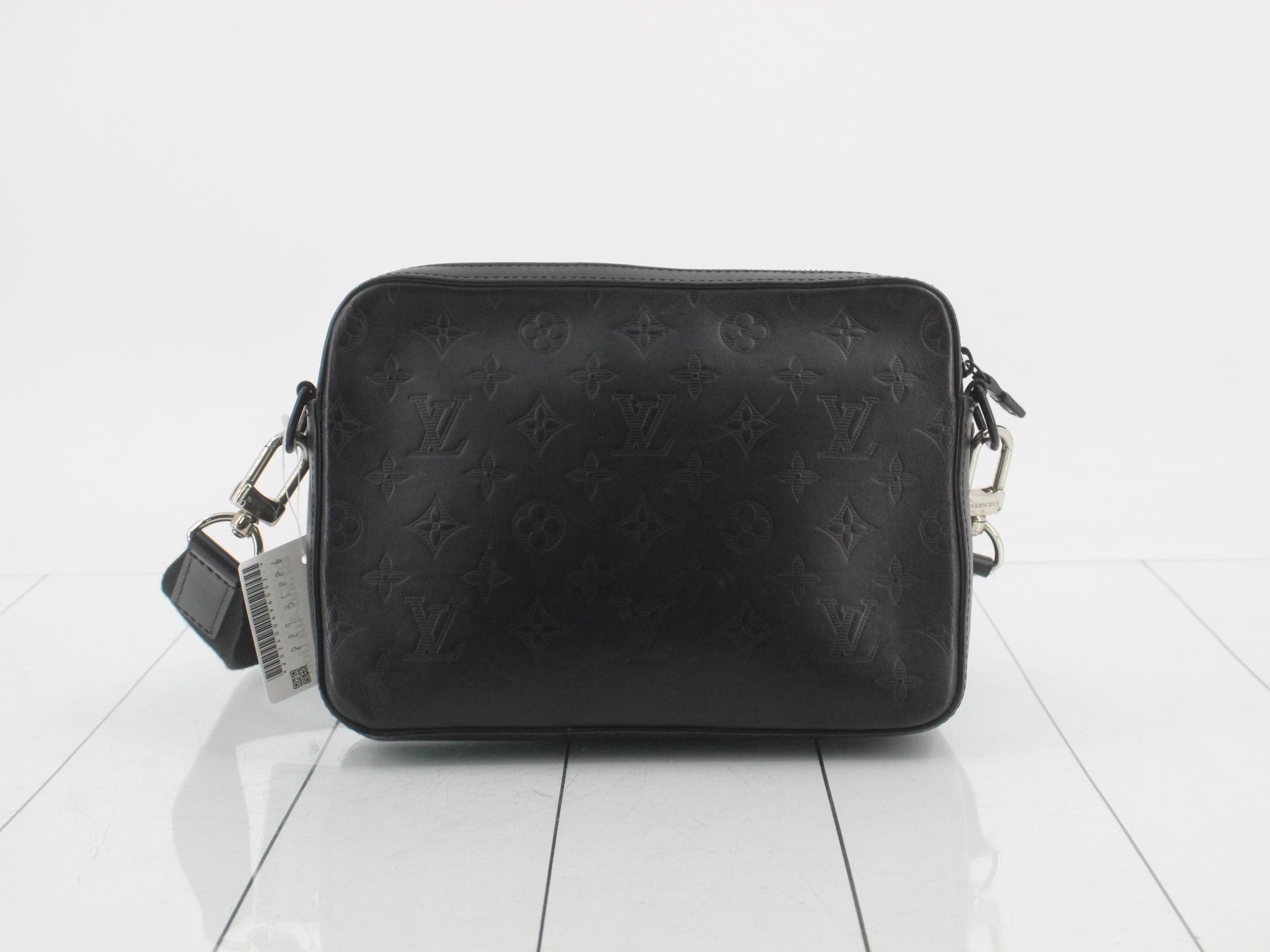 Monogram Shadow Duo Messenger M69827 RFID — view 2