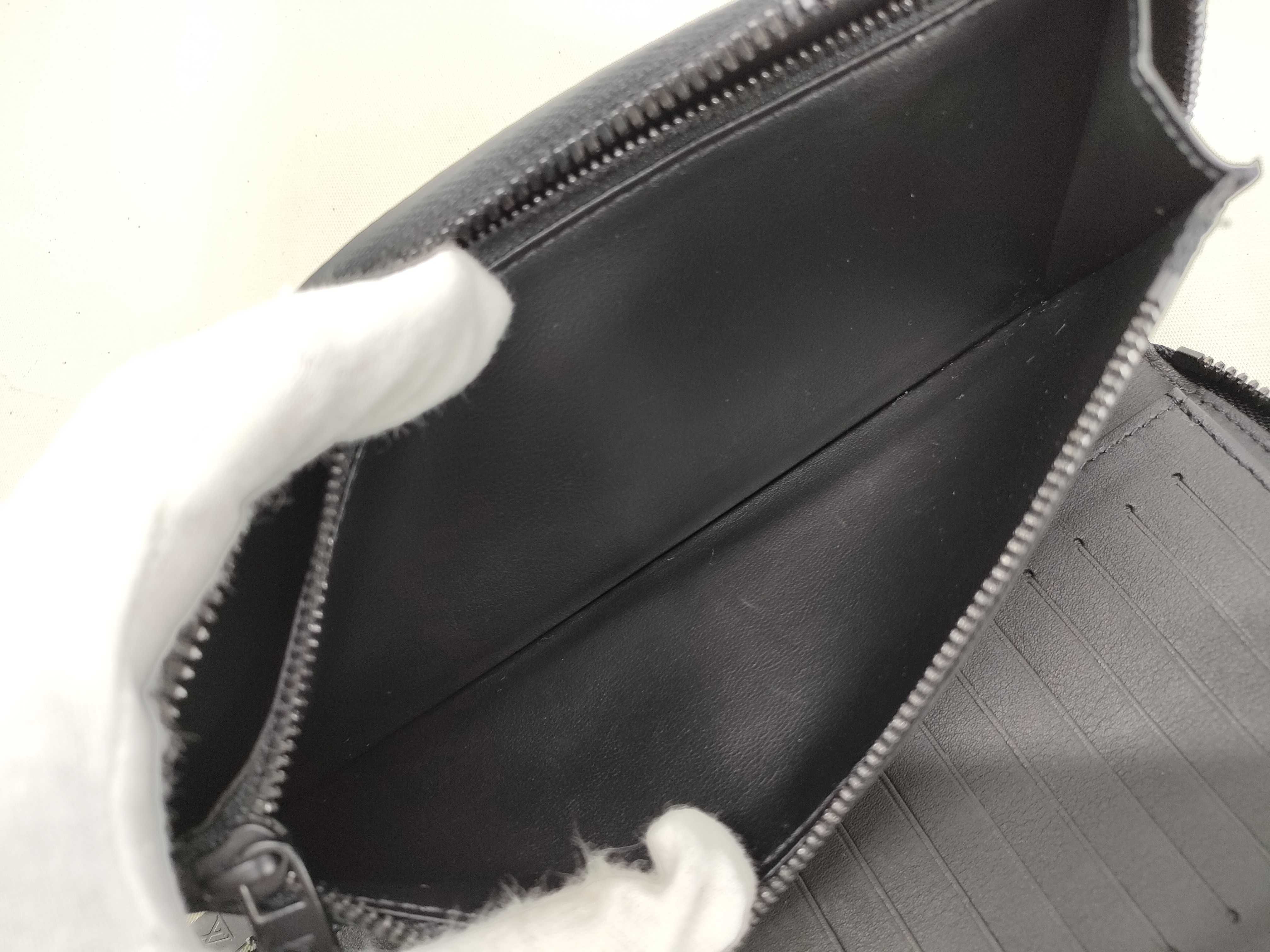 Aerogram Zippy Wallet Vertical Long Wallet Noir RFID detected M81743 Wallet — view 11