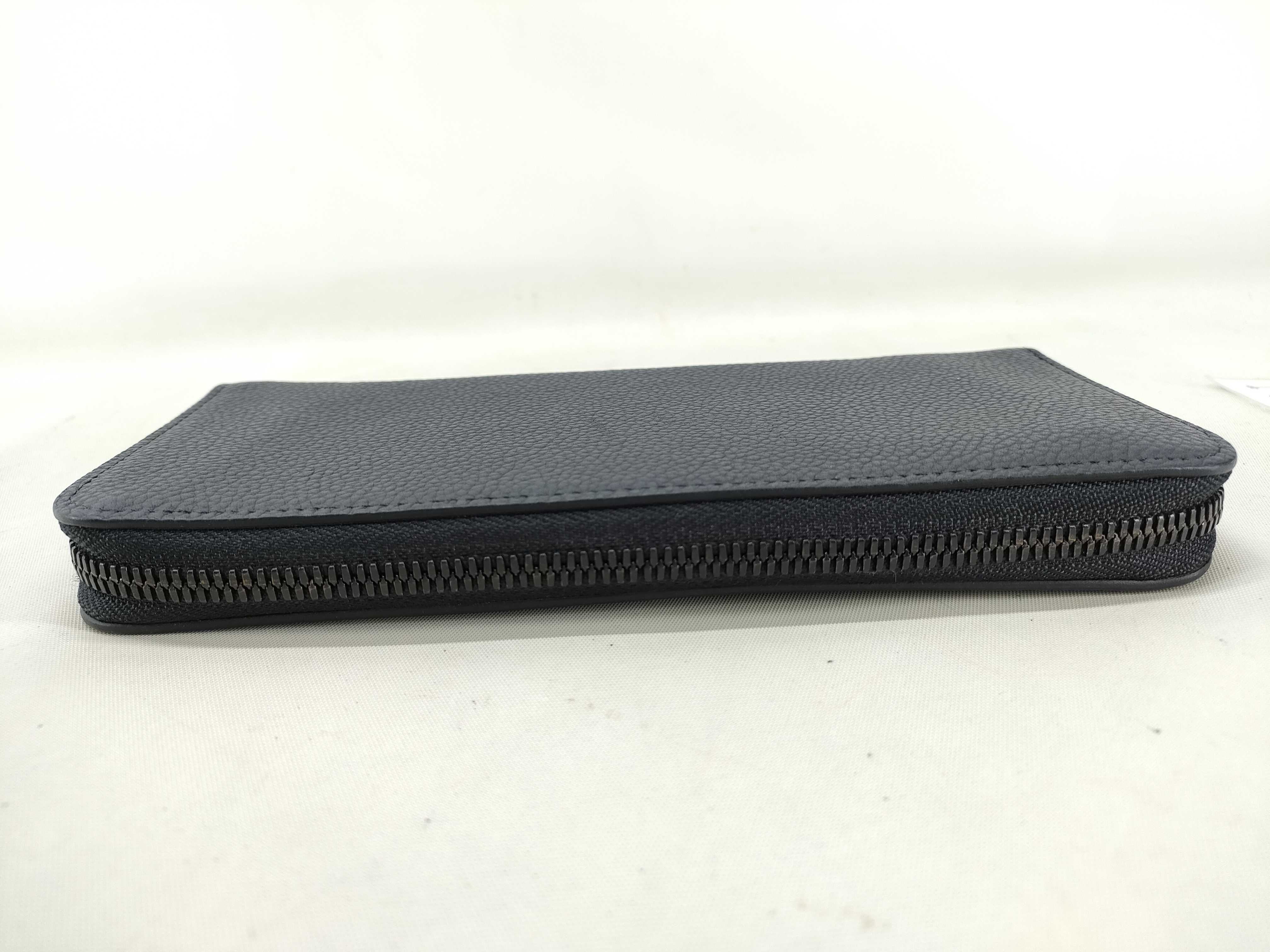 Aerogram Zippy Wallet Vertical Long Wallet Noir RFID detected M81743 Wallet — view 6
