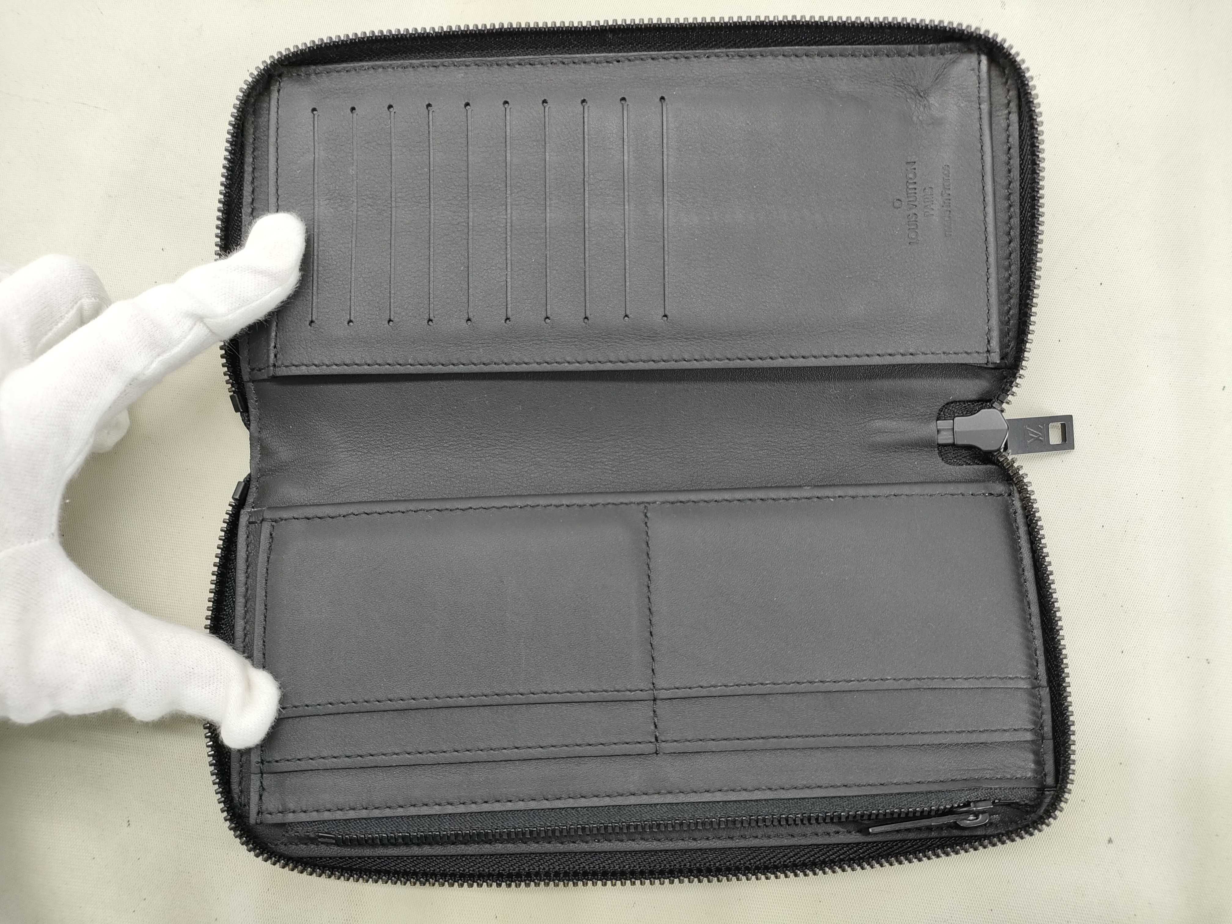 Aerogram Zippy Wallet Vertical Long Wallet Noir RFID detected M81743 Wallet — view 9