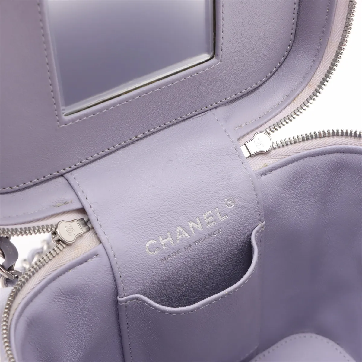 Matelasse caviar skin vanity bag purple silver hardware KUT967CE random plate — view 10