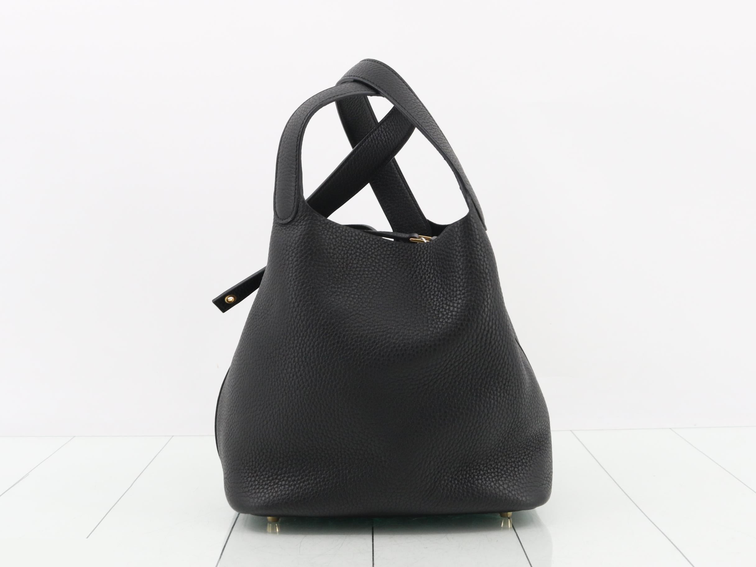 Picotin Lock MM Leather Handbag, Y Stamp, Black — view 3